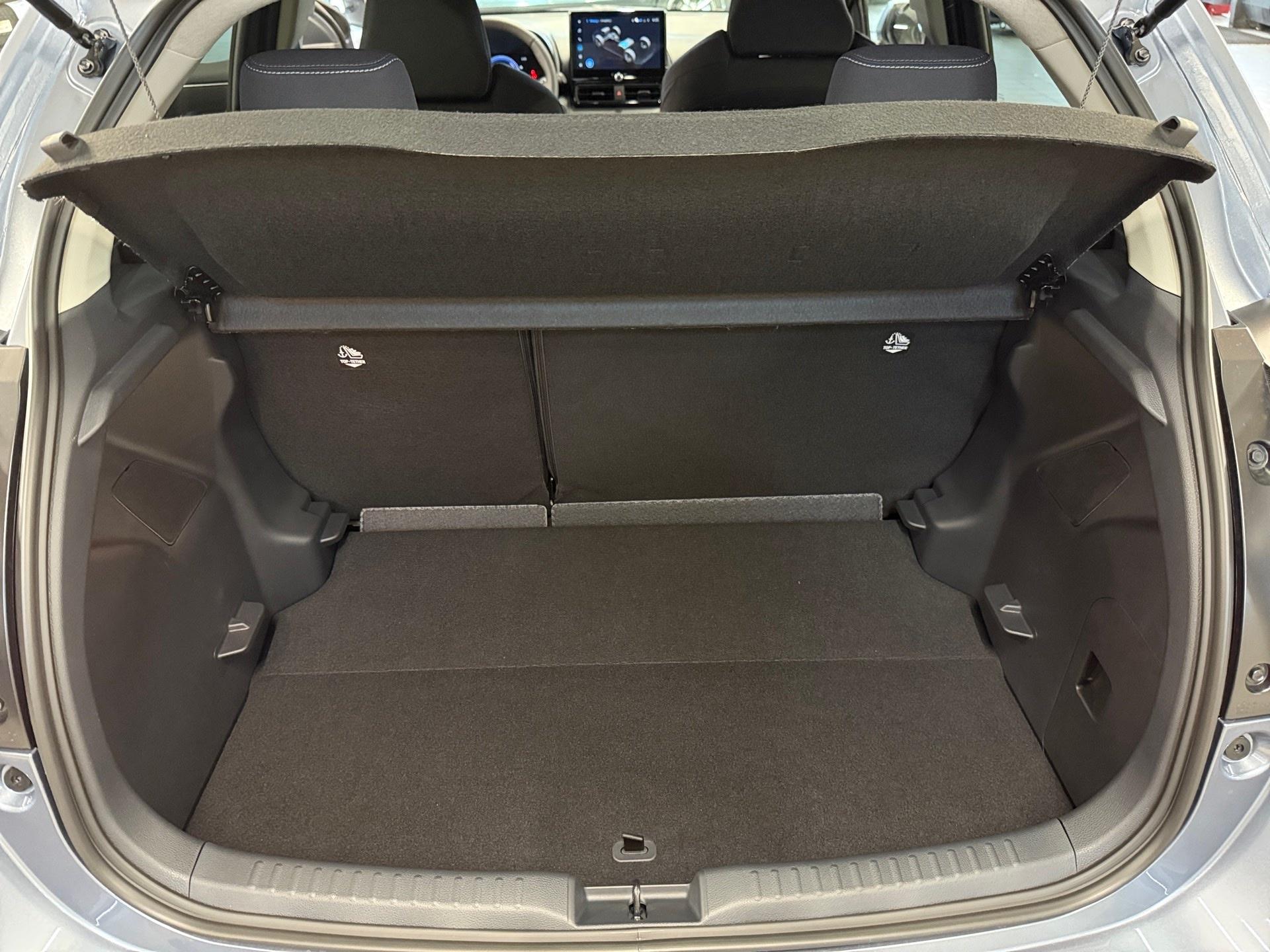 TOYOTA Yaris 1.5 Trend e-CVT-image-10