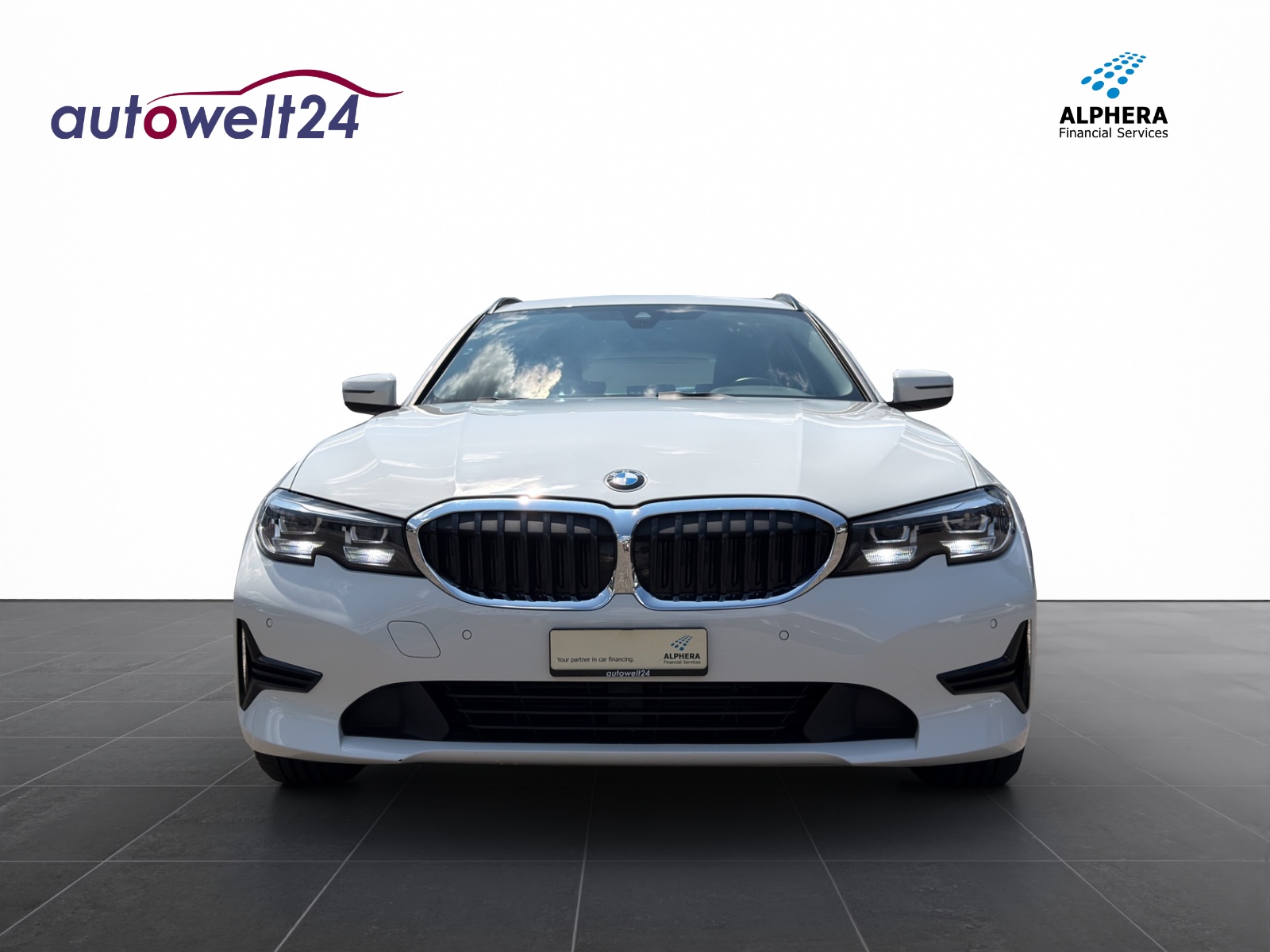 BMW 318d 48V Touring Steptronic-showroom-element-1