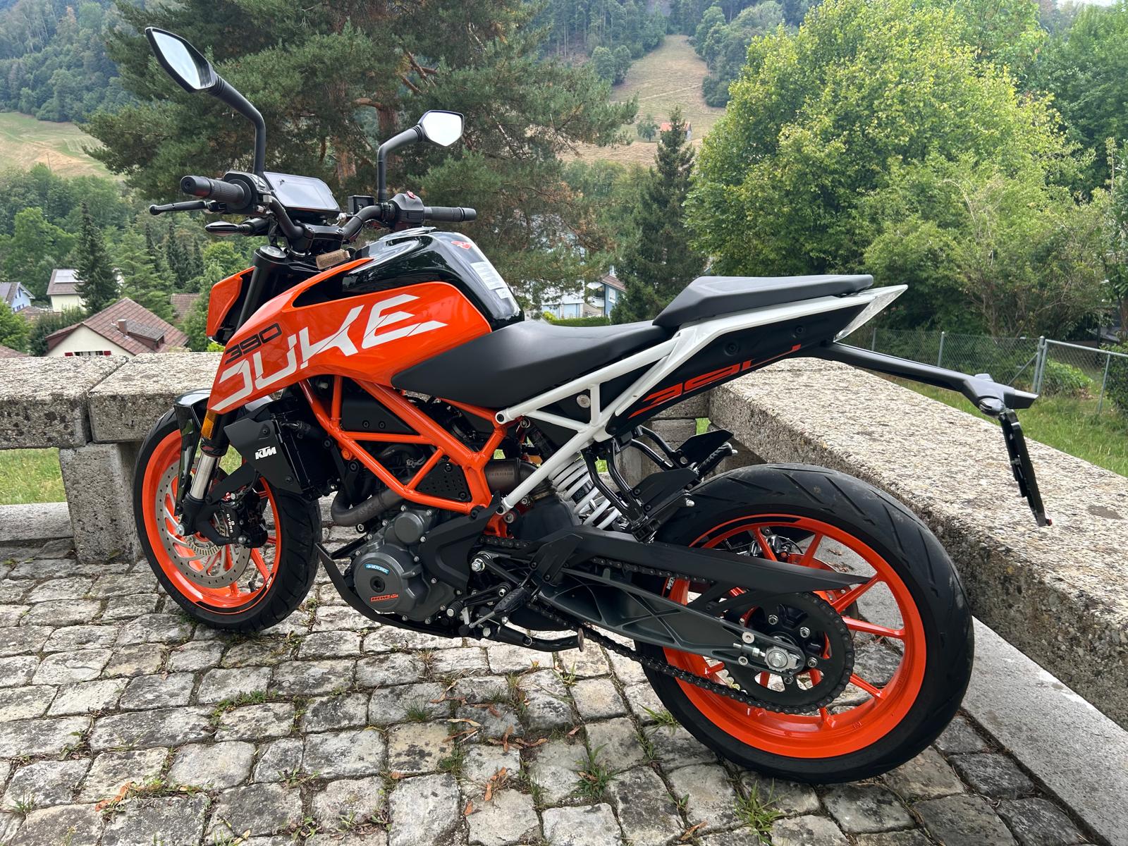KTM 390 Duke ABS-image-7