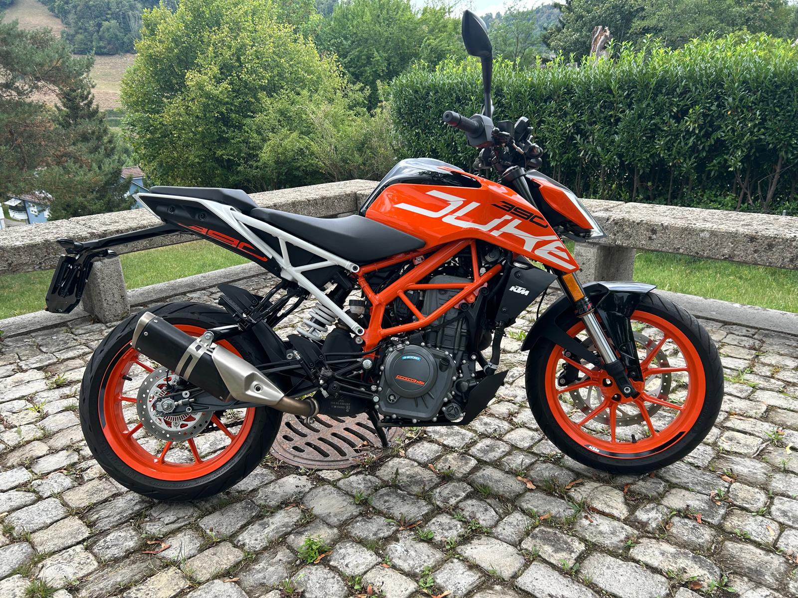 KTM 390 Duke ABS-image-0