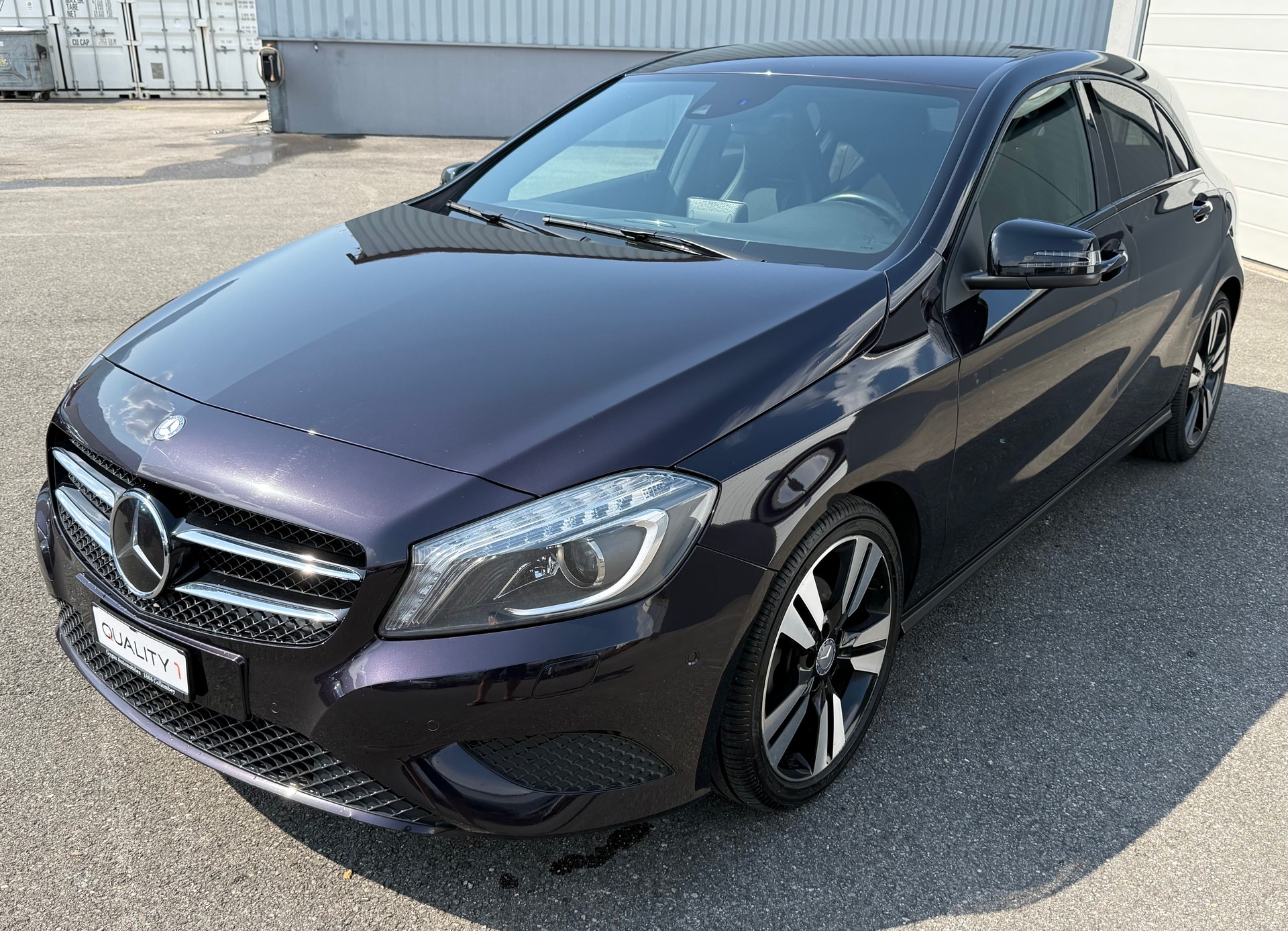 MERCEDES-BENZ A 200-image-1