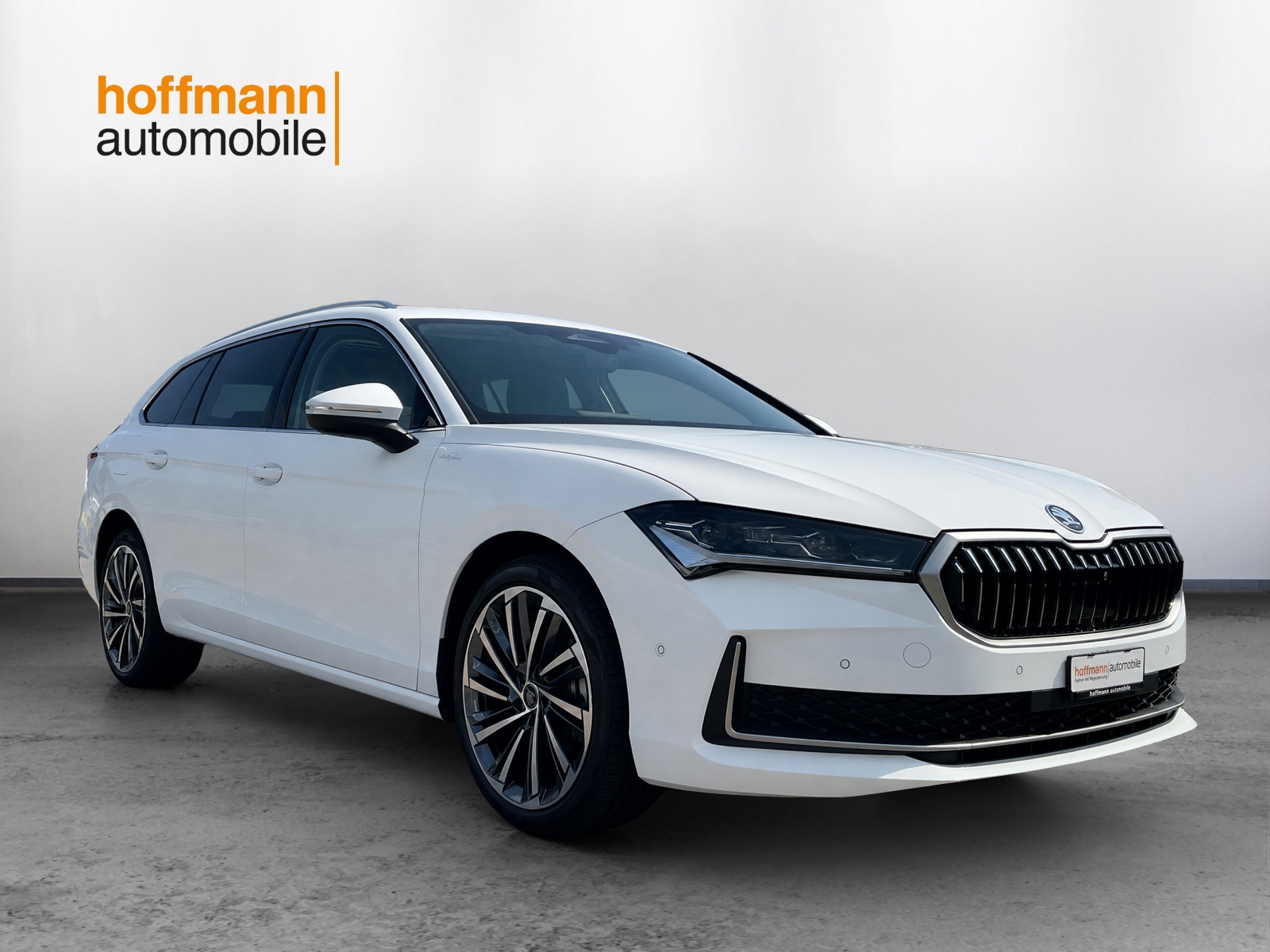 SKODA Superb Combi 2.0 TSI L&K 4x4 DSG-showroom-element-2