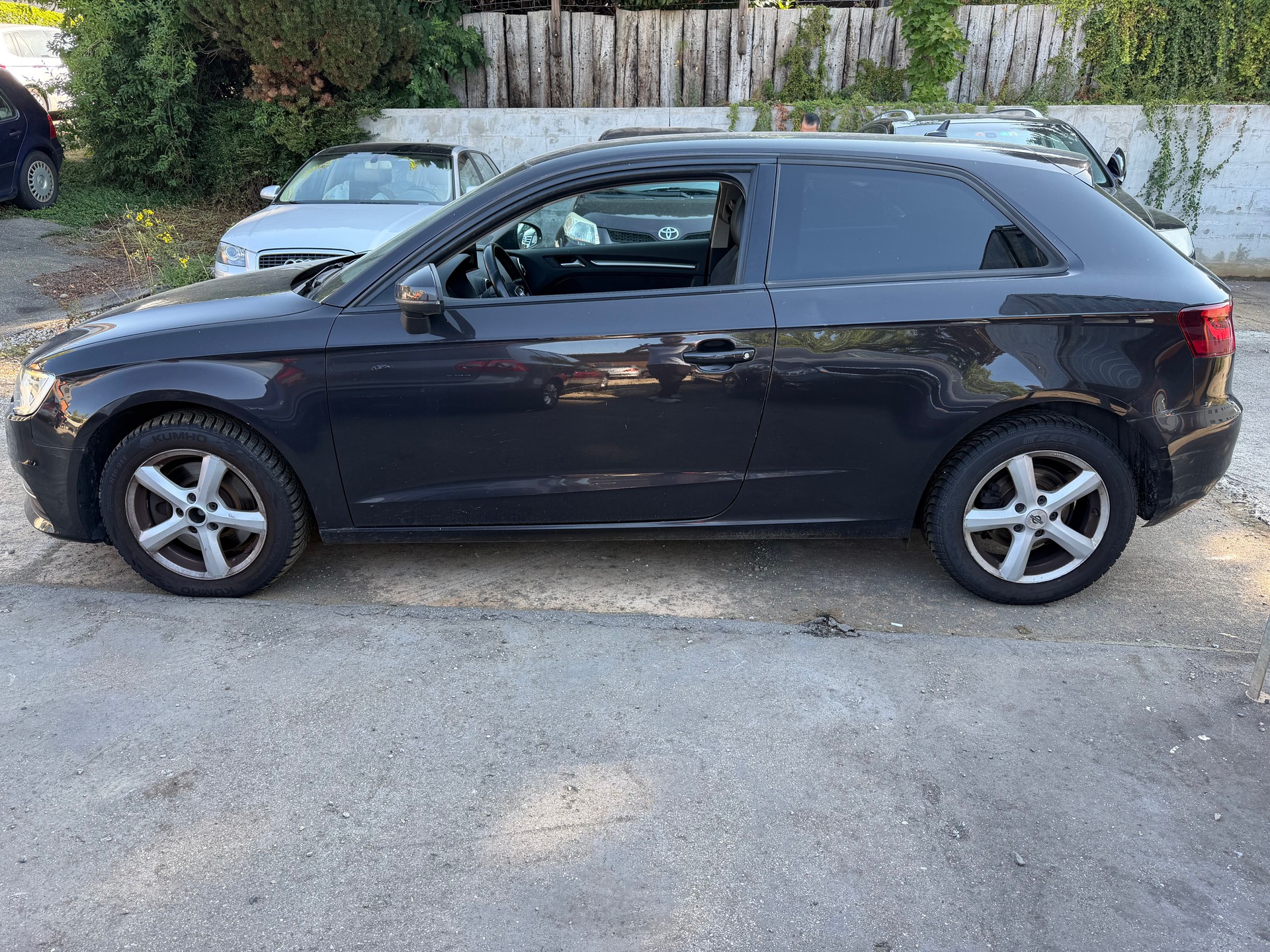 AUDI A3 1.8 TFSI Ambition quattro S-tronic-image-4