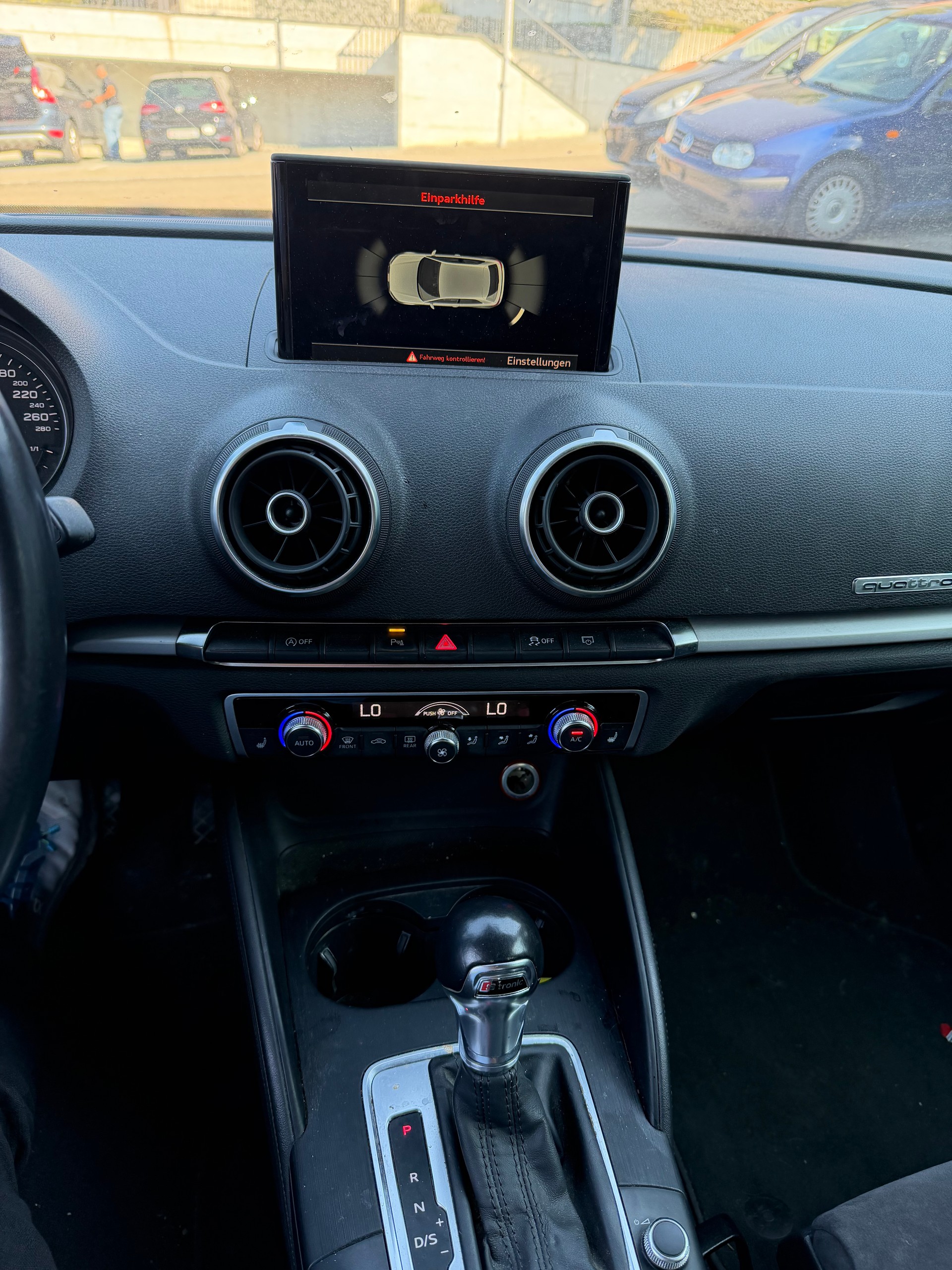 AUDI A3 1.8 TFSI Ambition quattro S-tronic-image-6