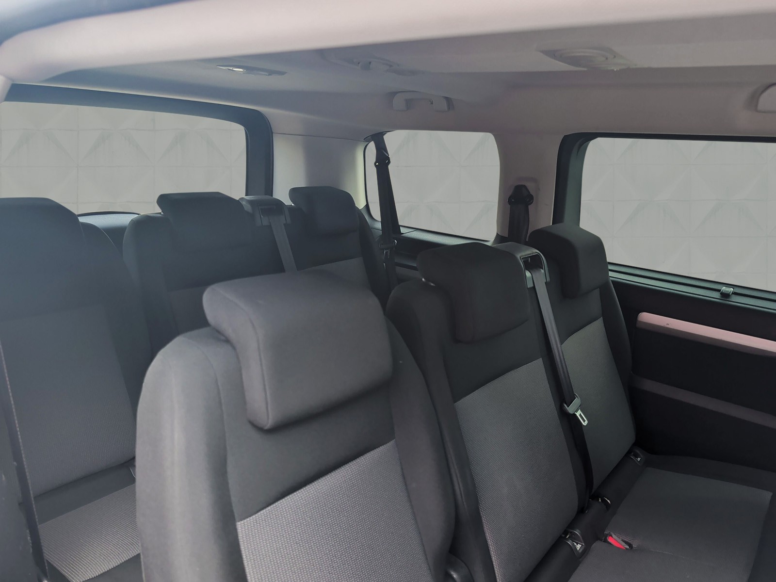 CITROEN Spacetourer 2.0 BlueHDi Business M-image-11