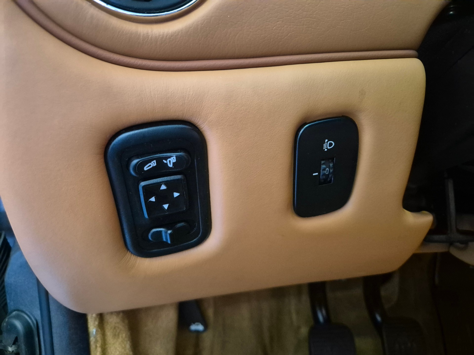 MASERATI 3200 GT-image-22