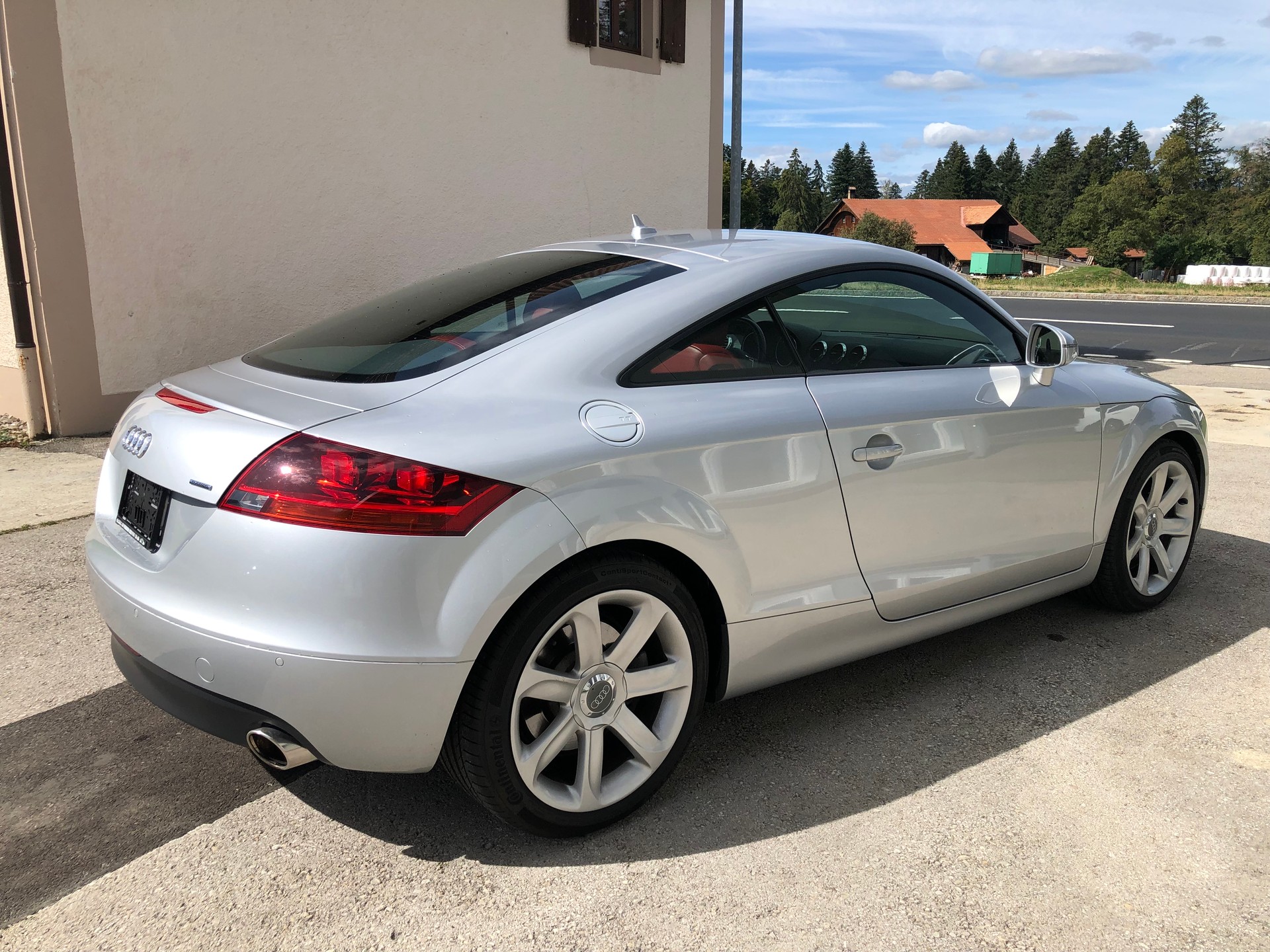 AUDI TT Coupé 3.2 quattro-image-4