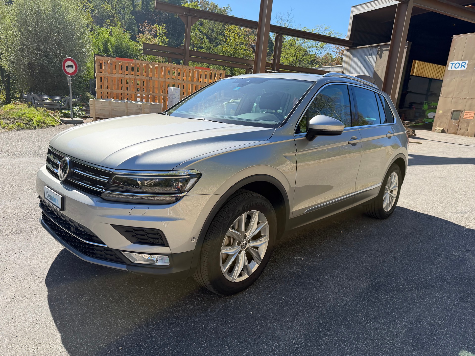 VW Tiguan 2.0TSI Highline 4Motion DSG-image-2