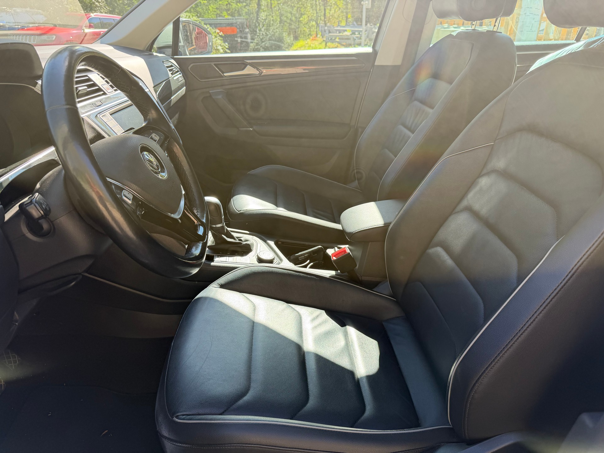 VW Tiguan 2.0TSI Highline 4Motion DSG-image-9