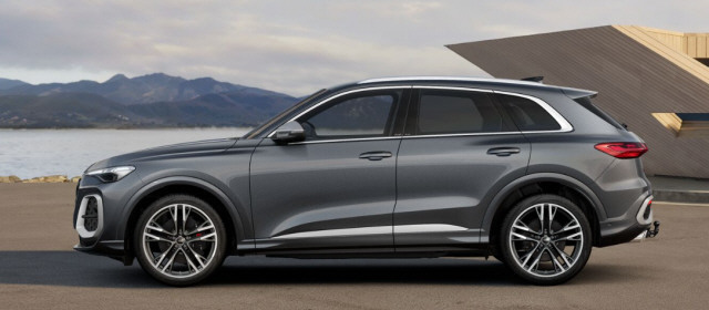 AUDI SQ5 TFSI quattro S-tronic-showroom-element-1