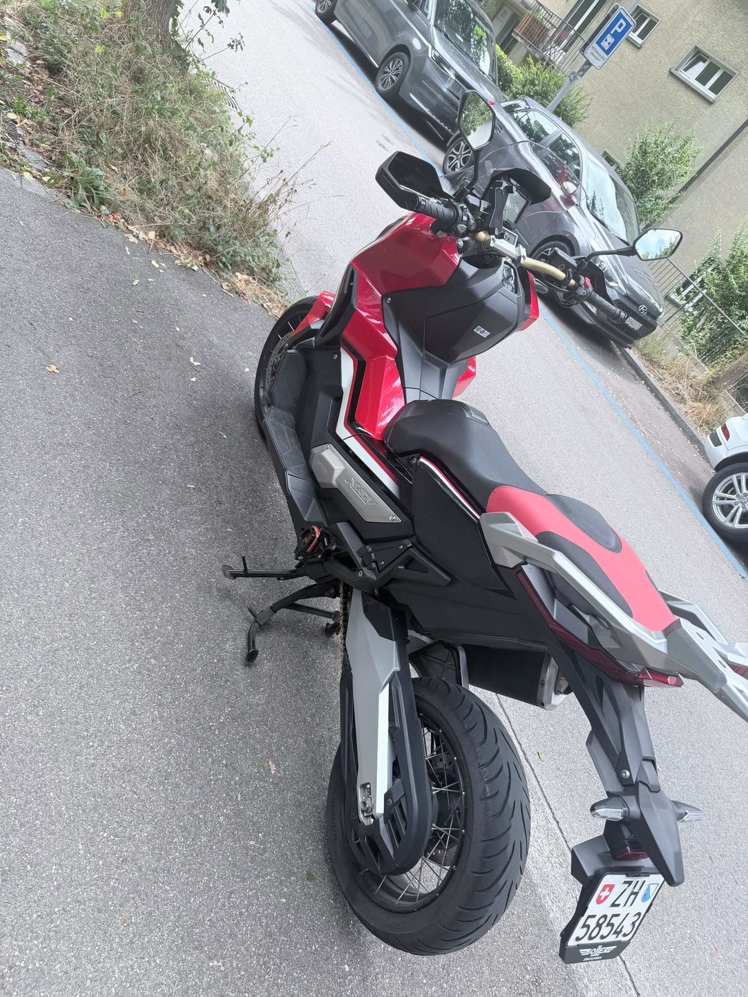HONDA X-ADV 750 ABS-image-5
