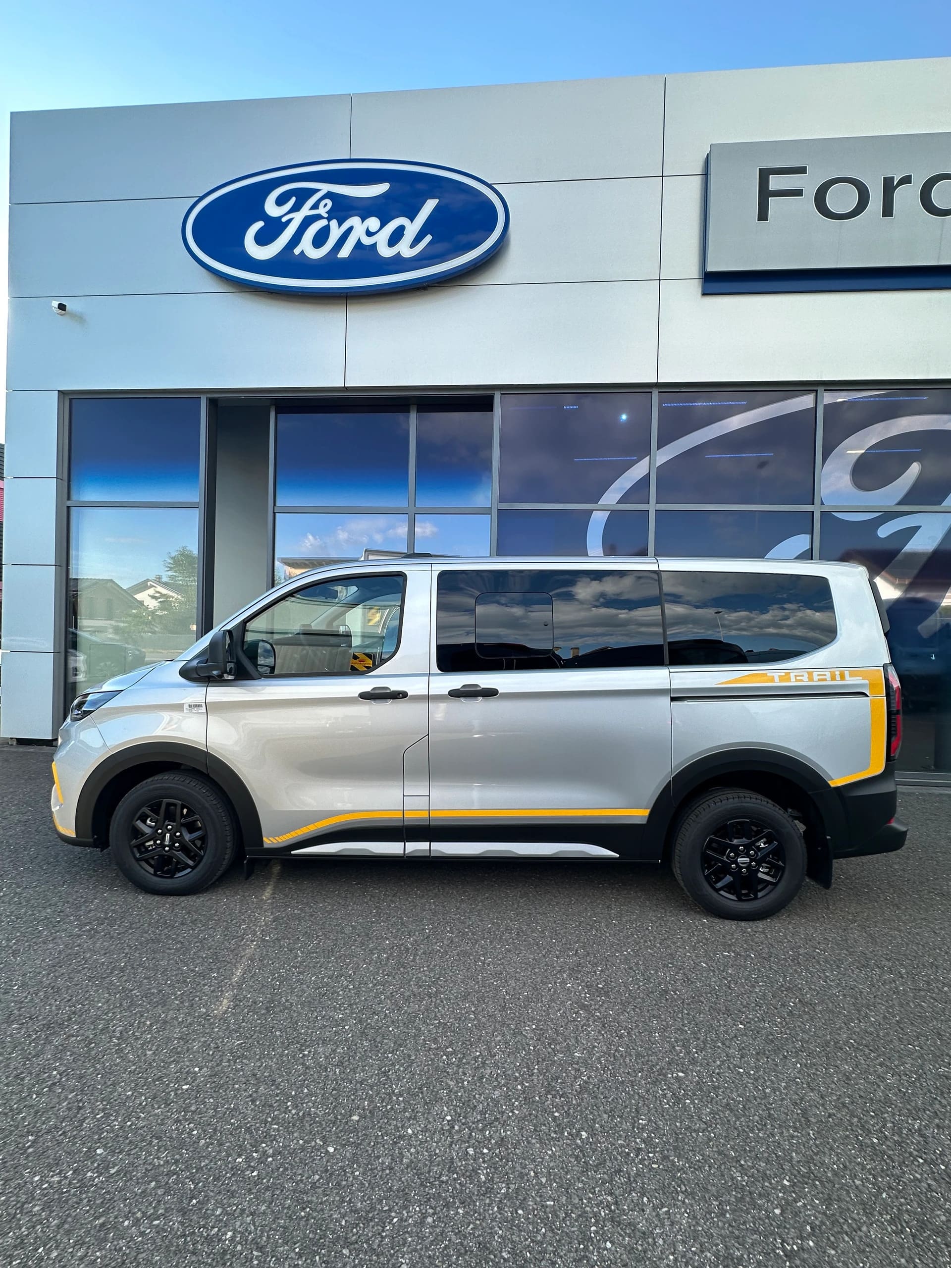 FORD Transit C combi 320 L1 2.0 Eco Trail 170CV 4x4 Aut.-image-2