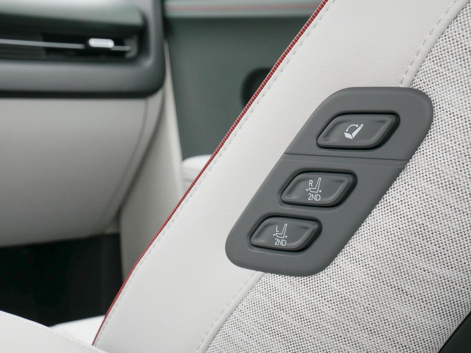 HYUNDAI Ioniq 5 Vertex 72 kWh 4WD (mit Aviloo-Zertifikat)-image-12