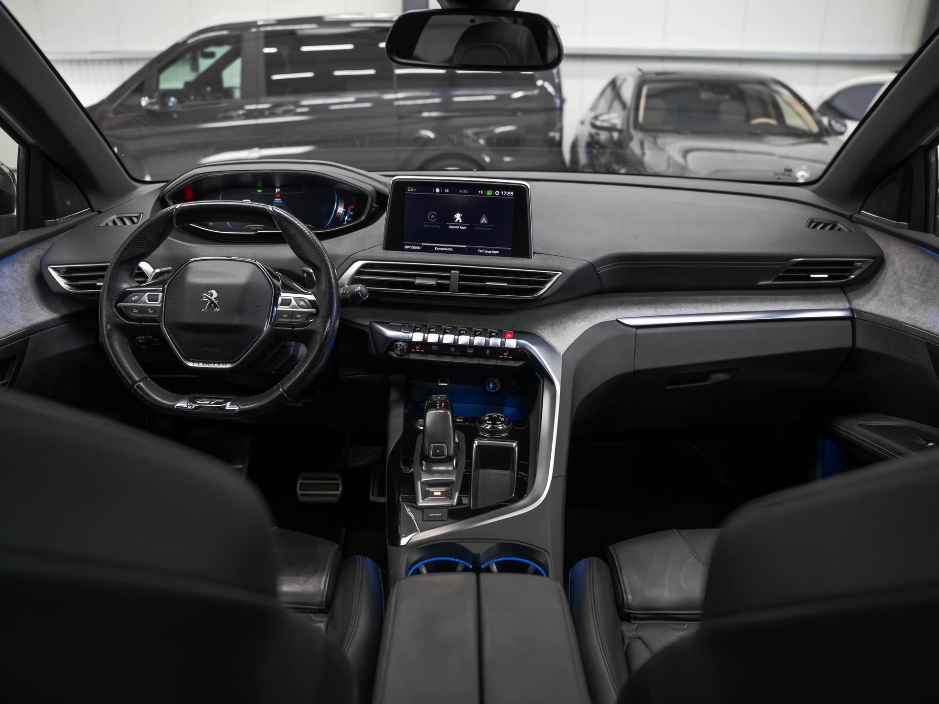 PEUGEOT 3008 2.0 BlueHDi GT EAT-image-6
