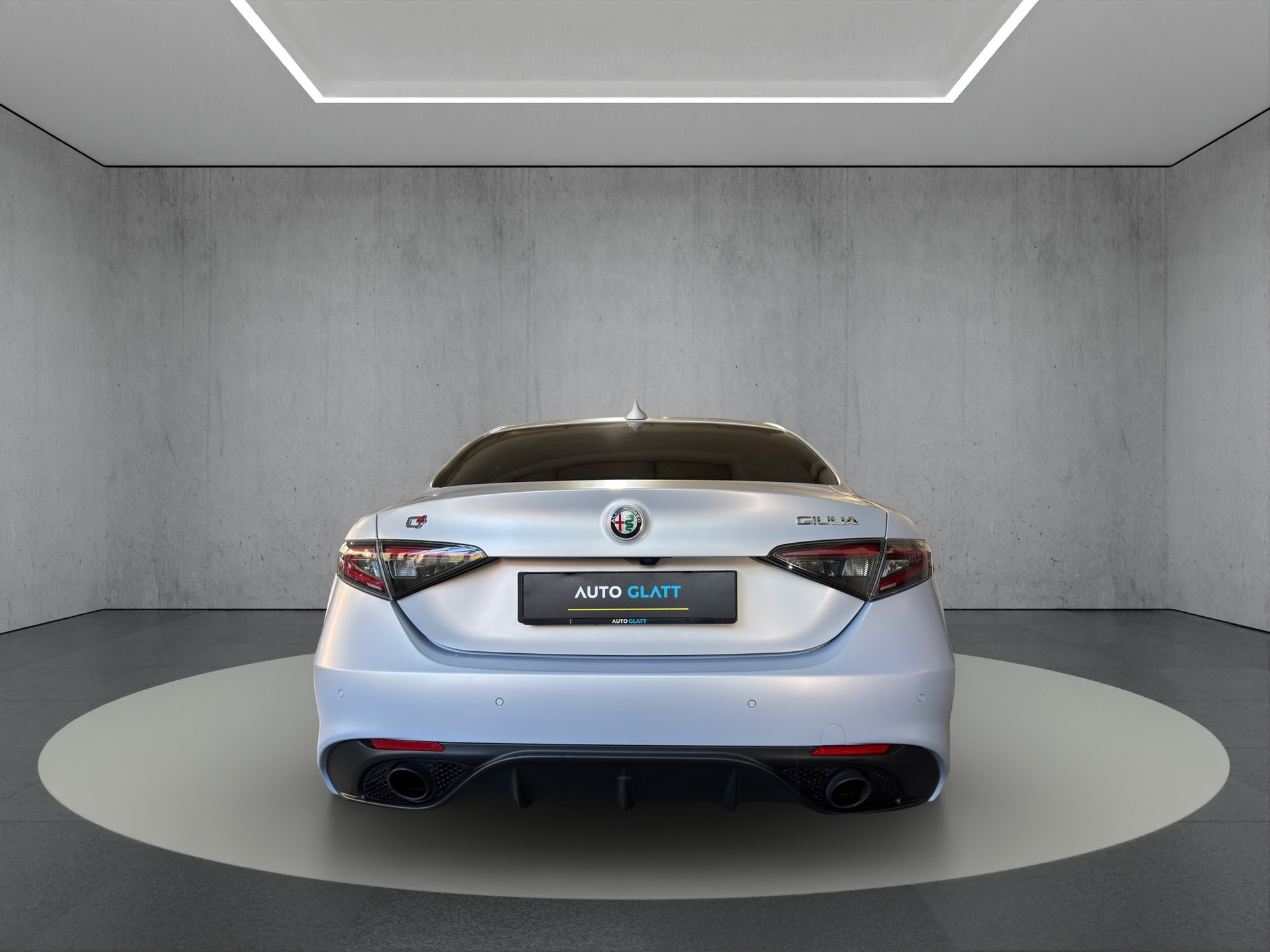 ALFA ROMEO Giulia 2.0 Competizione Pack Sky Q4 AT8 "Grigio Lunare Matt-Panodach"-image-5