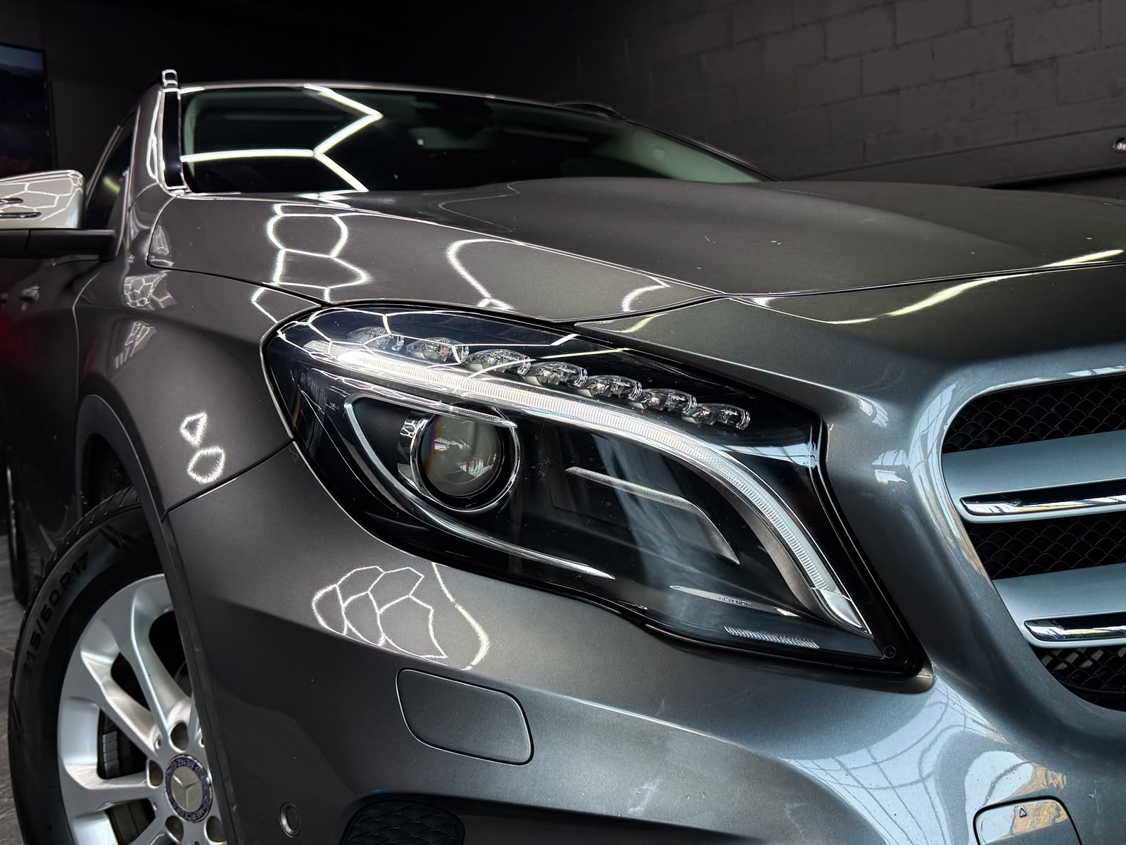 MERCEDES-BENZ GLA 200 CDI Swiss Star Edition Style 4Matic 7G-DCT-showroom-element-3