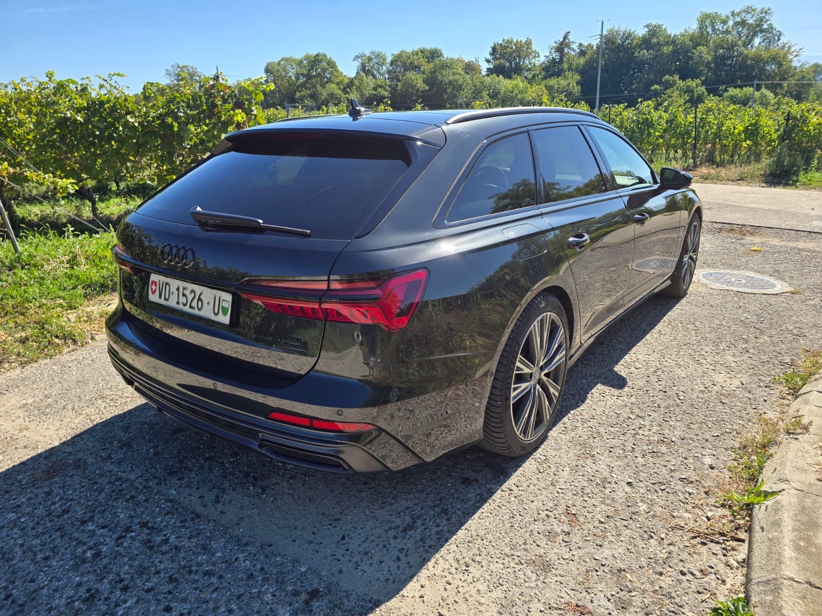 AUDI A6 Avant 55 TFSIe Sport quattro S-tronic-showroom-element-3