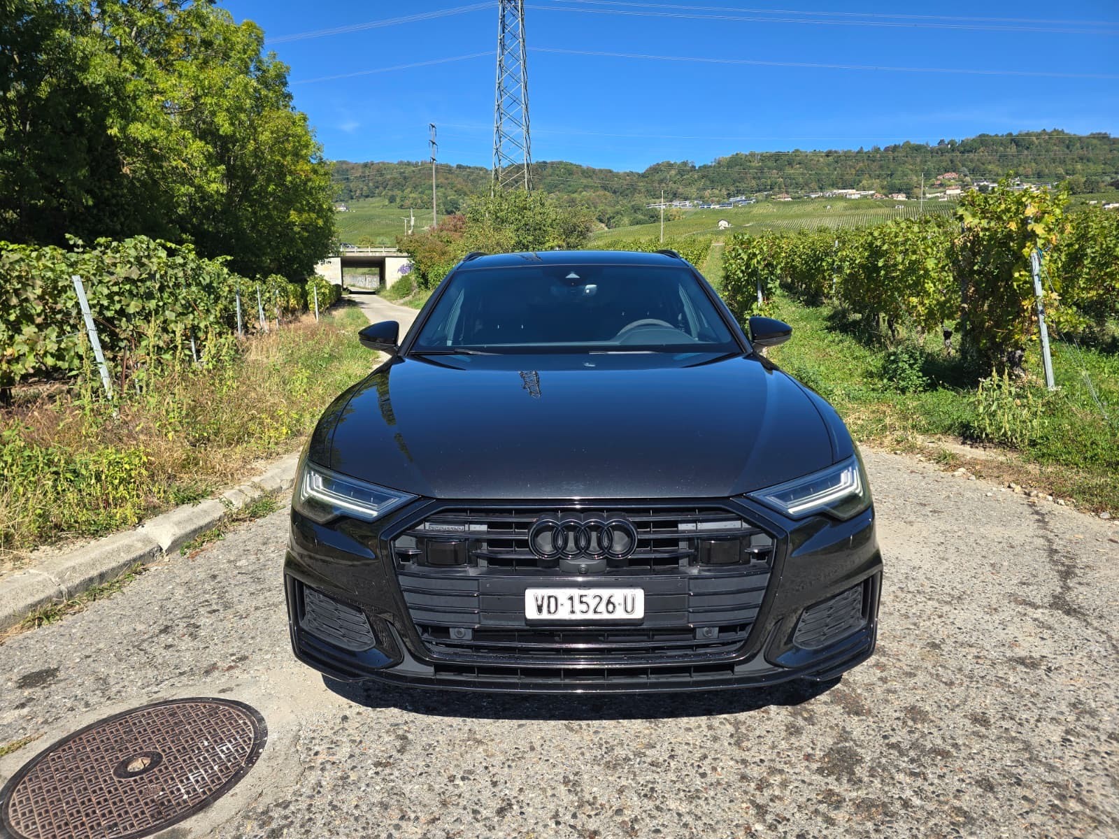 AUDI A6 Avant 55 TFSIe Sport quattro S-tronic-showroom-element-1