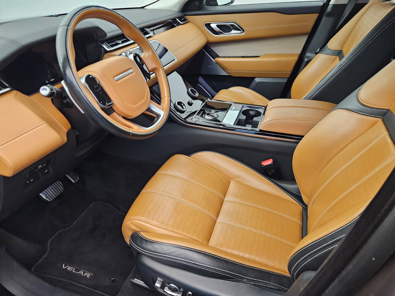 LAND ROVER Range Rover Velar R-Dynamic D 300 HSE Automatic-image-10