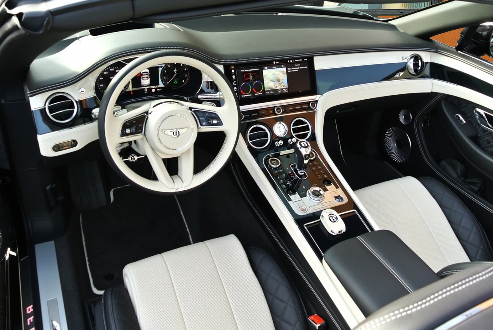 BENTLEY Continental GTC 4.0 V8 S / CH - Auslieferung-image-14