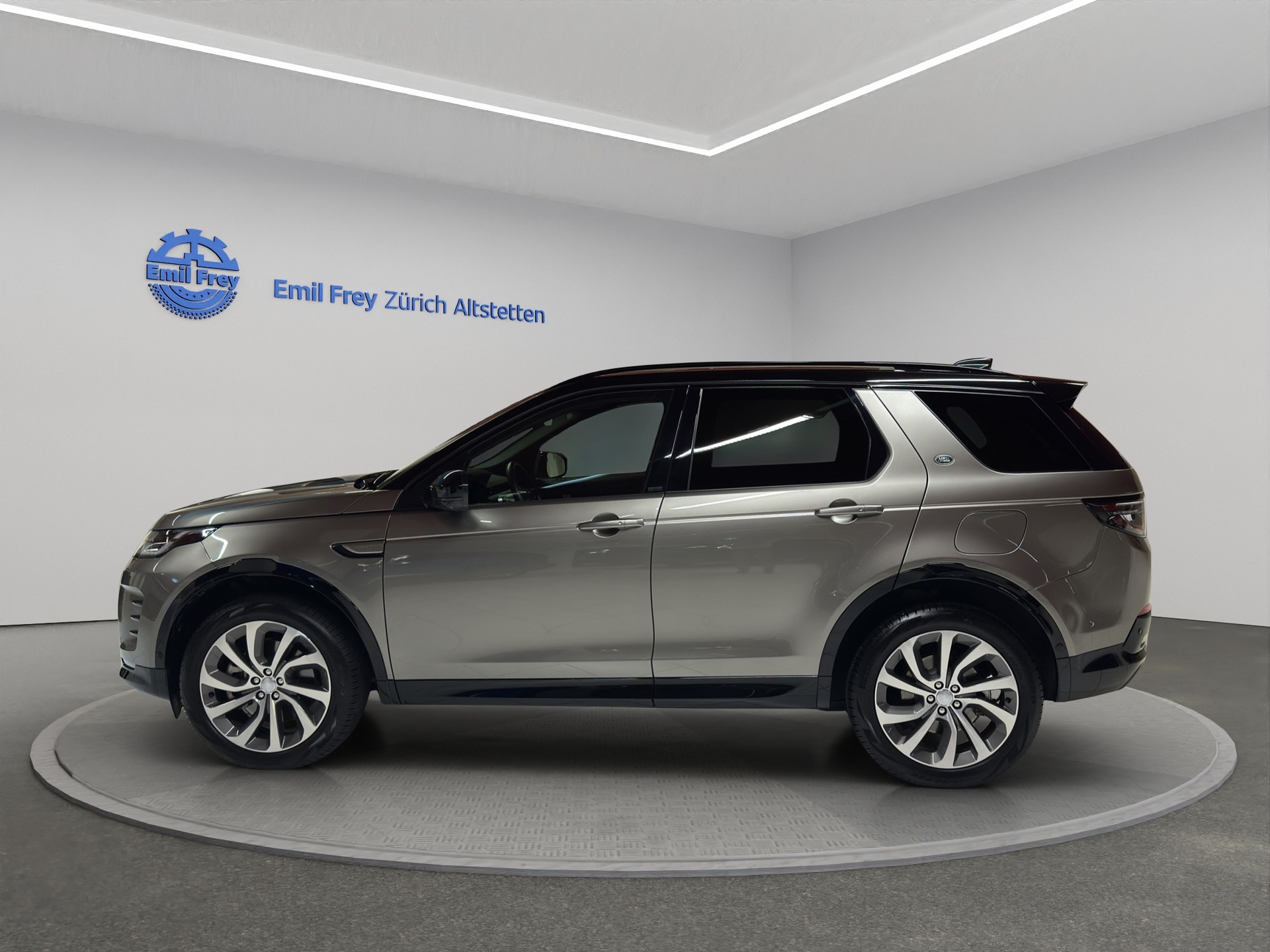 LAND ROVER Discovery Sport 1.5 T 270e Dynamic HSE-image-4