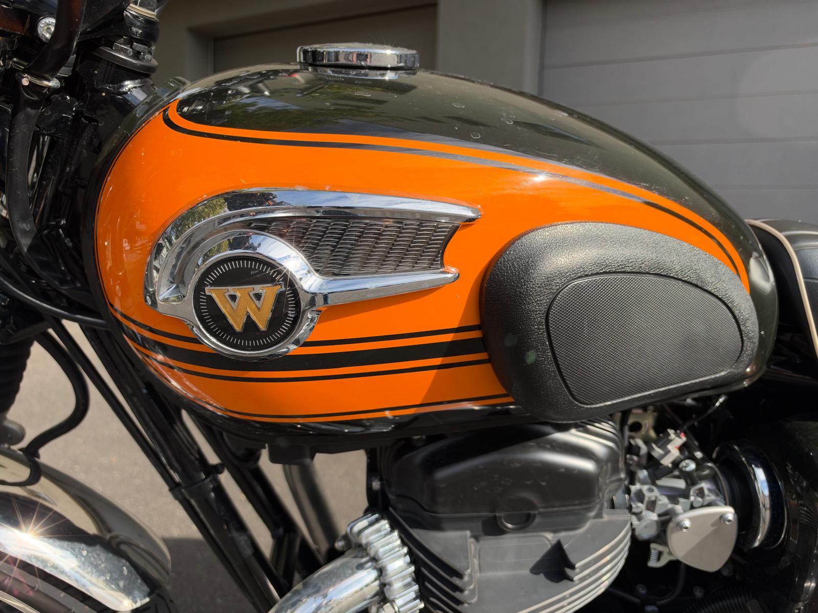 KAWASAKI W 800 Final Edition-image-11