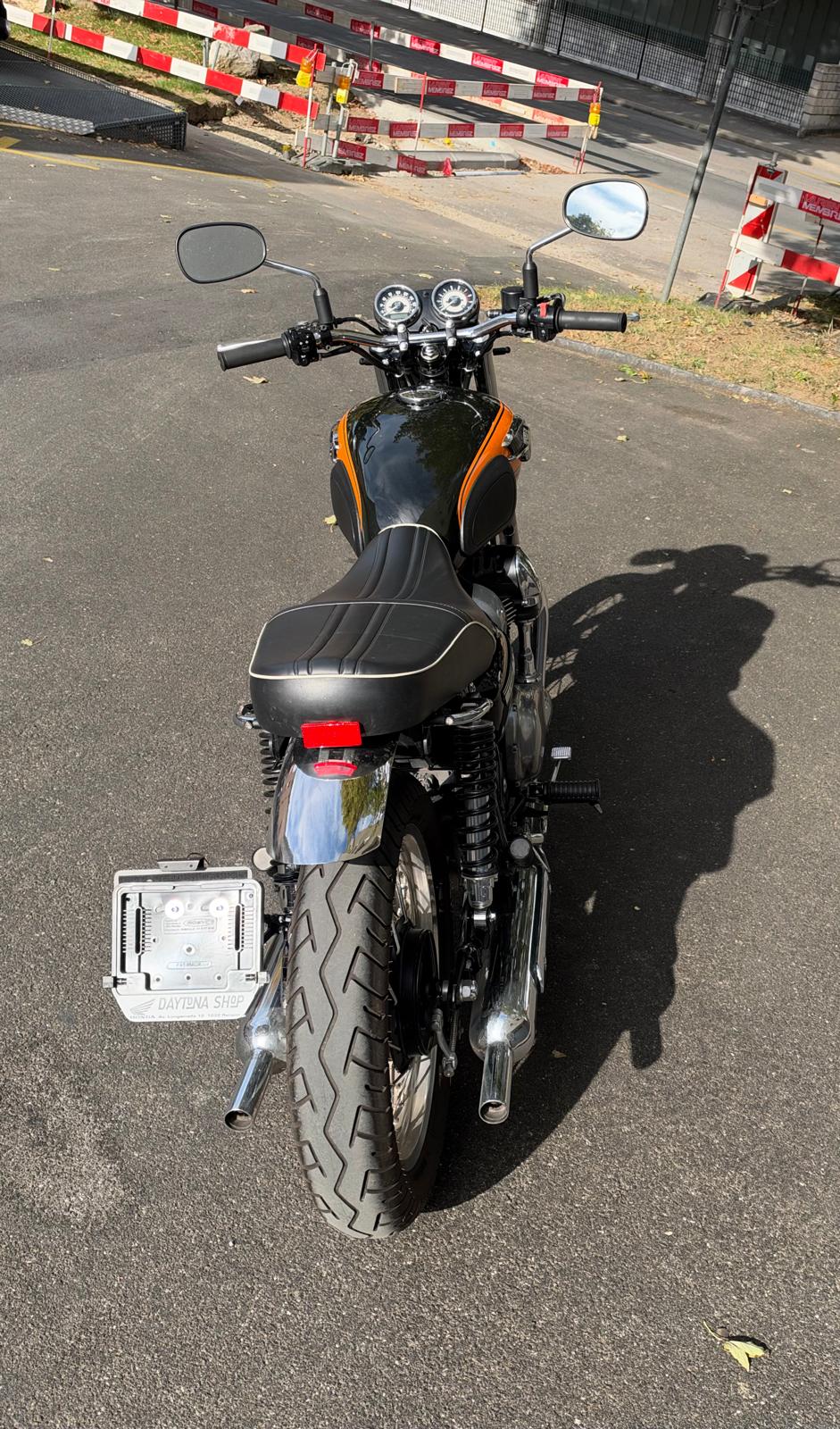 KAWASAKI W 800 Final Edition-image-8