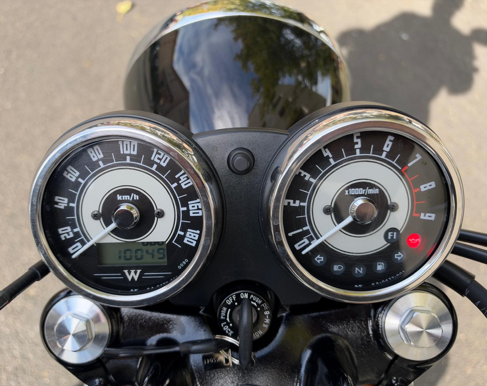 KAWASAKI W 800 Final Edition-image-9