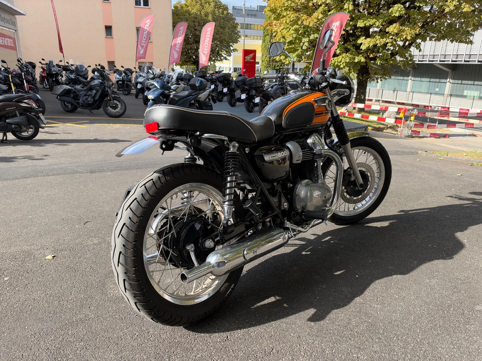 KAWASAKI W 800 Final Edition-image-5