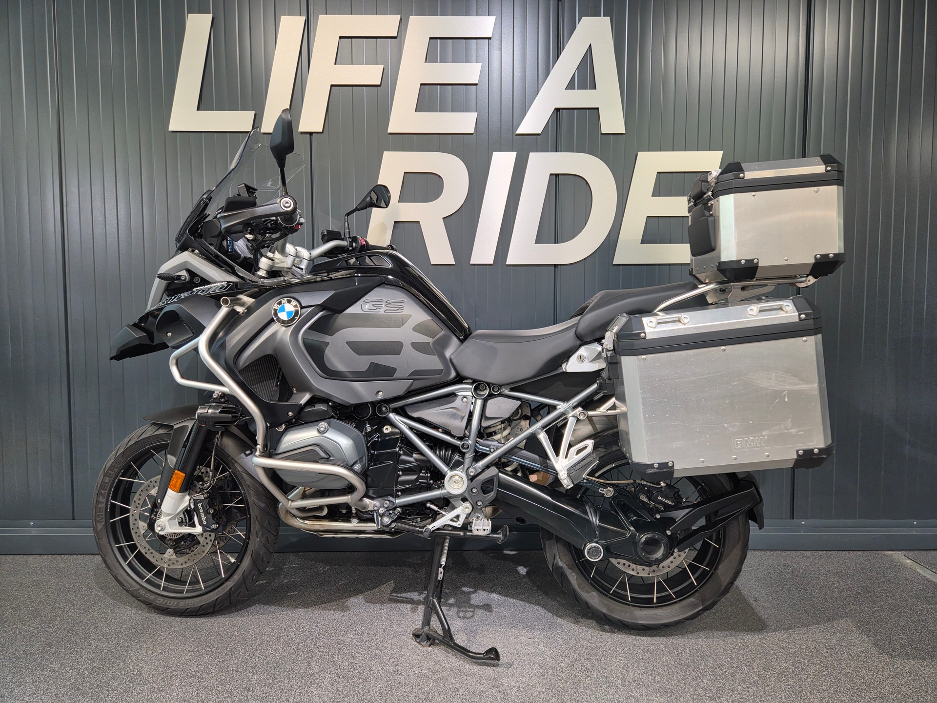 BMW R 1200 GS Adventure ABS-image-2
