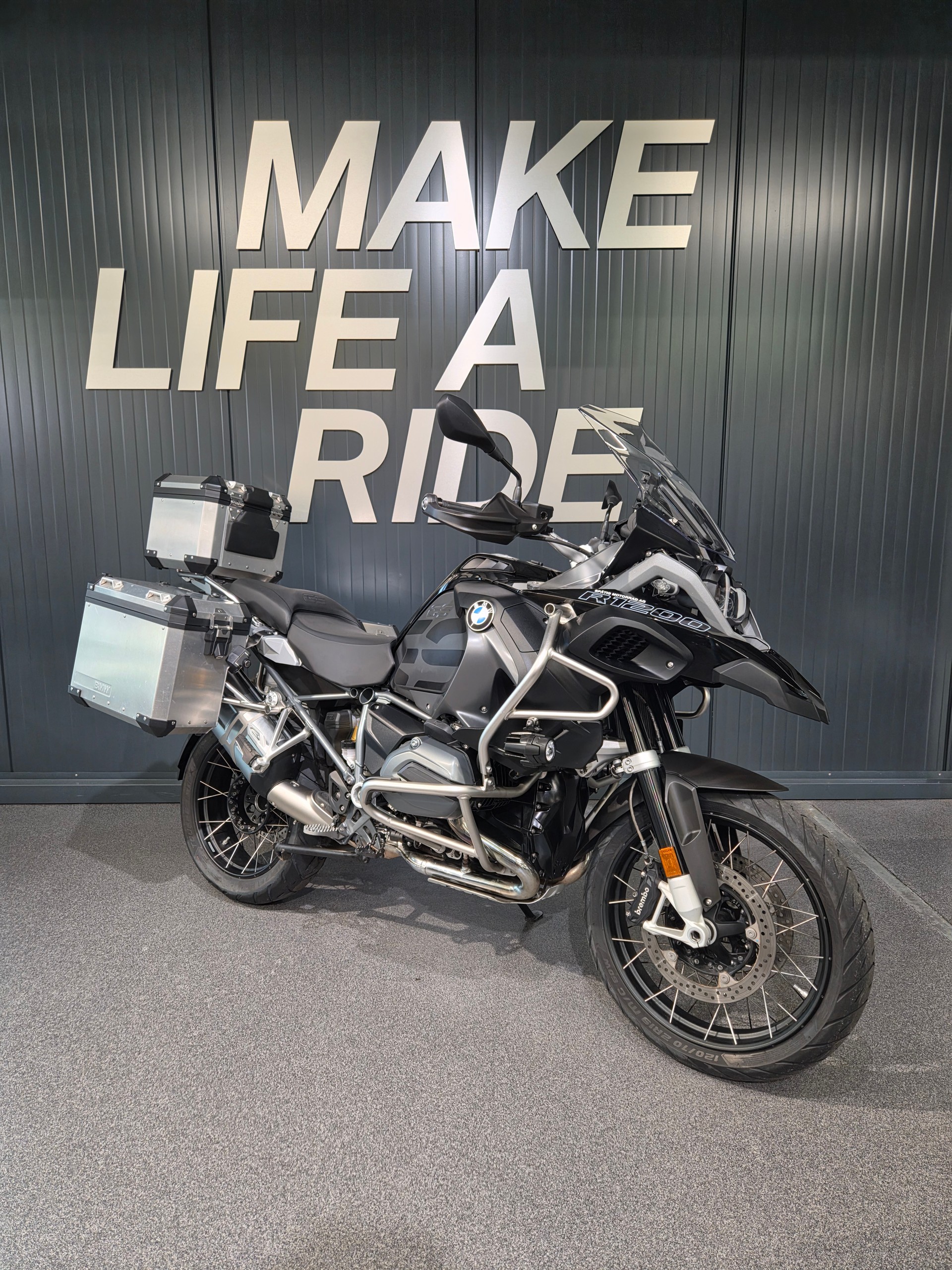 BMW R 1200 GS Adventure ABS-image-1