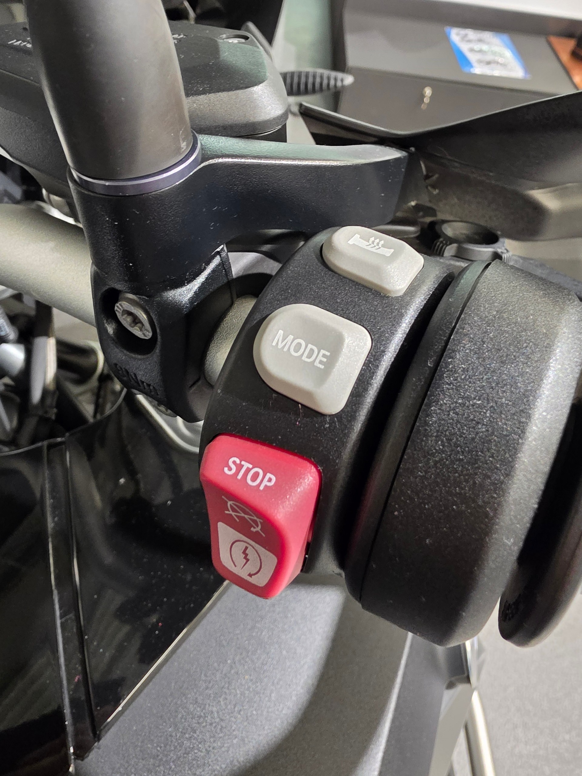 BMW R 1200 GS Adventure ABS-image-4