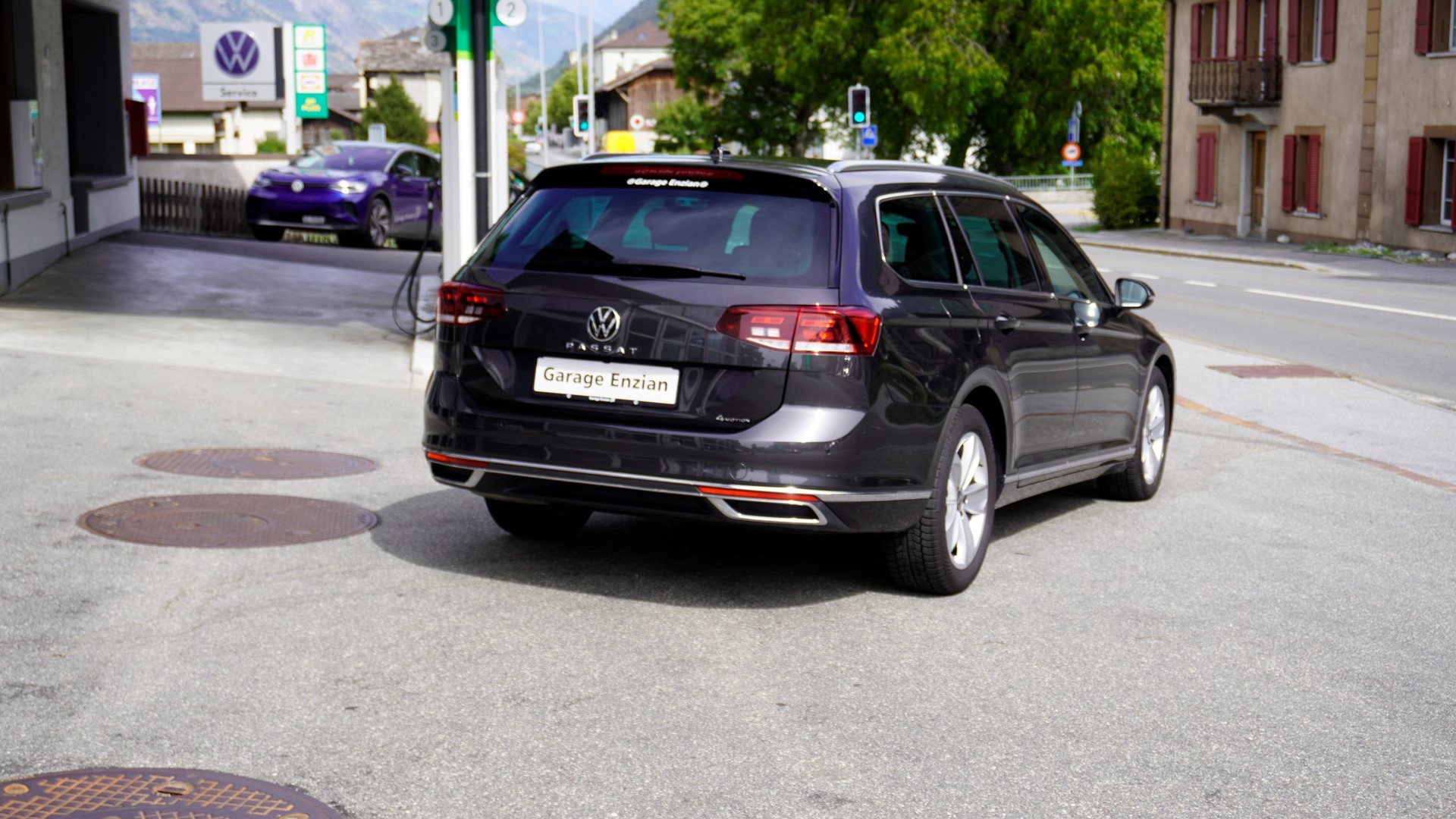 VW Passat 2.0 TDI BMT Elegance 4Motion DSG-image-8
