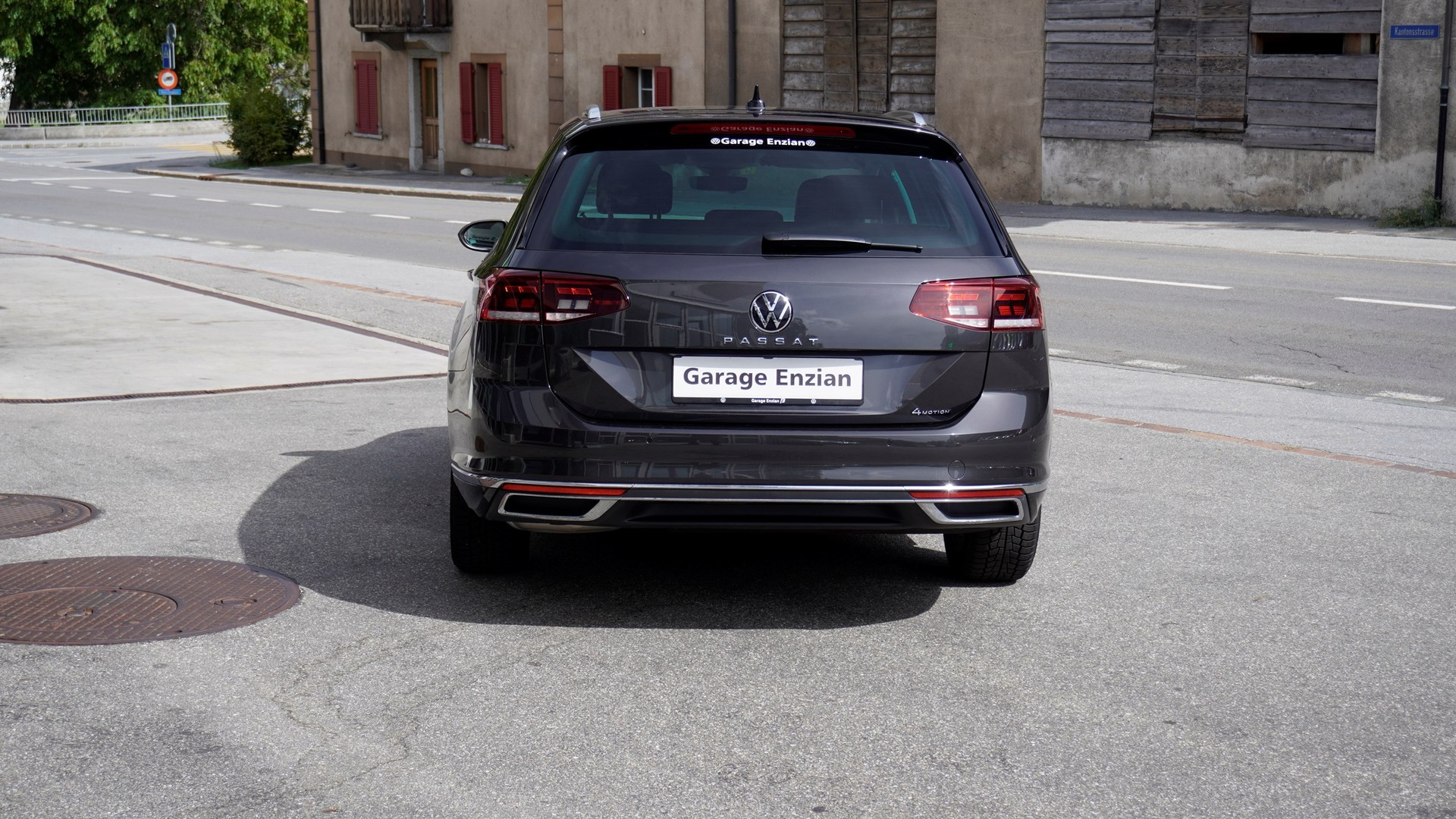 VW Passat 2.0 TDI BMT Elegance 4Motion DSG-image-9