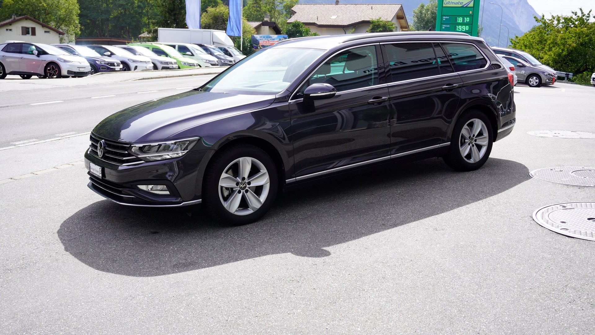 VW Passat 2.0 TDI BMT Elegance 4Motion DSG-image-12