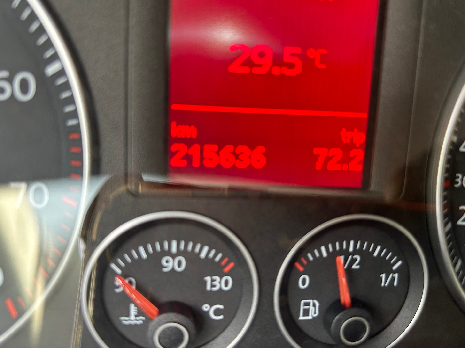 VW Golf 2.0 FSI Comfortline-image-11