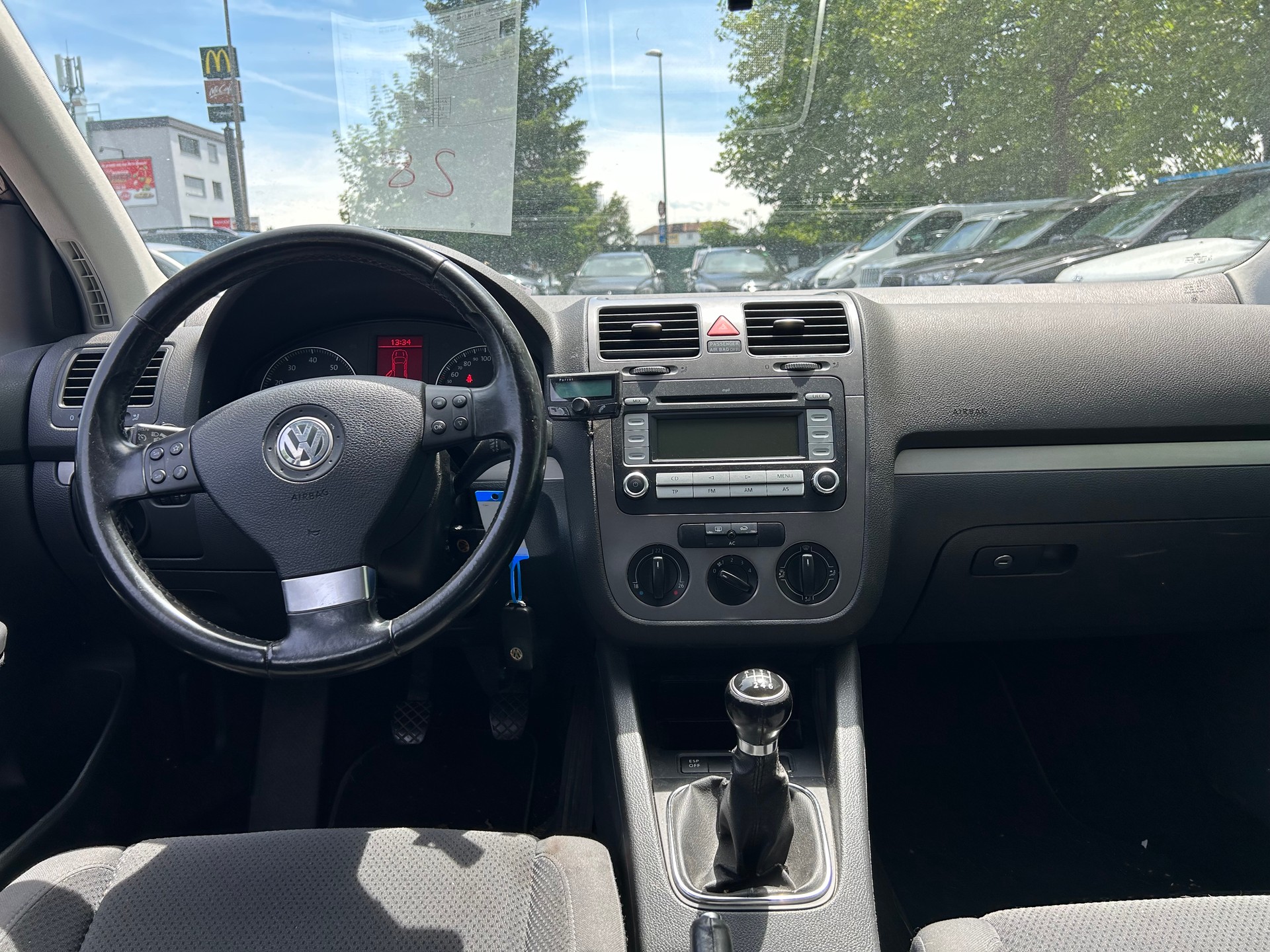 VW Golf 2.0 FSI Comfortline-image-7