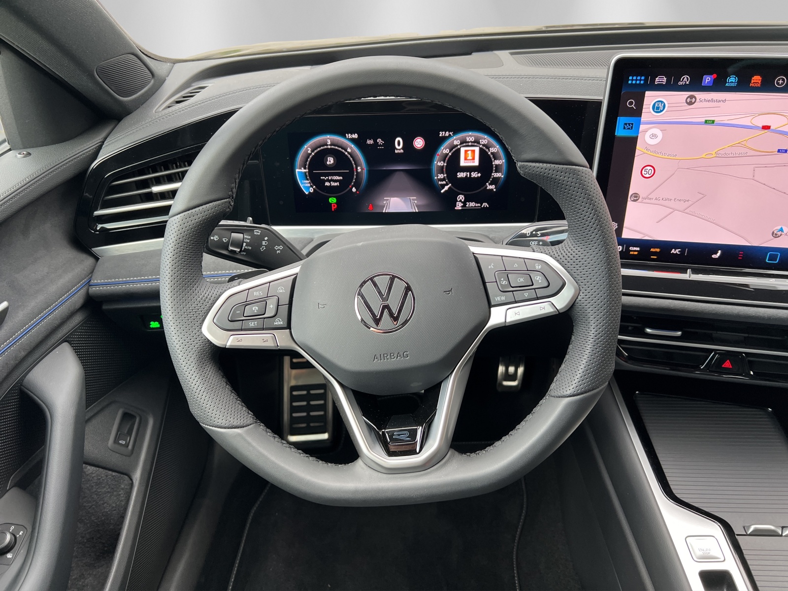 VW Passat Variant 2.0 TDI R-Line DSG-image-10