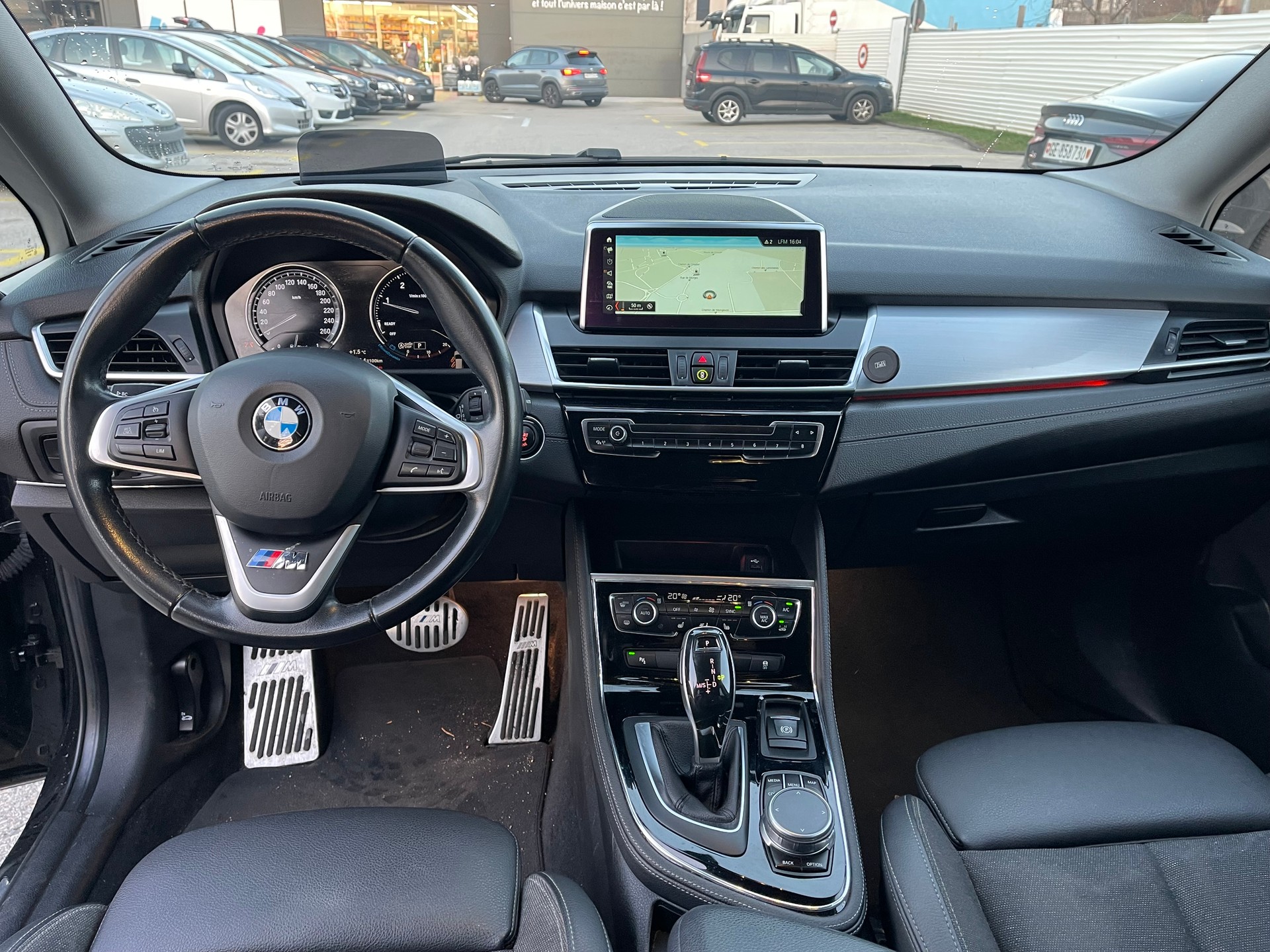BMW 218d xDrive Gran Tourer Steptronic Sport Line-image-8