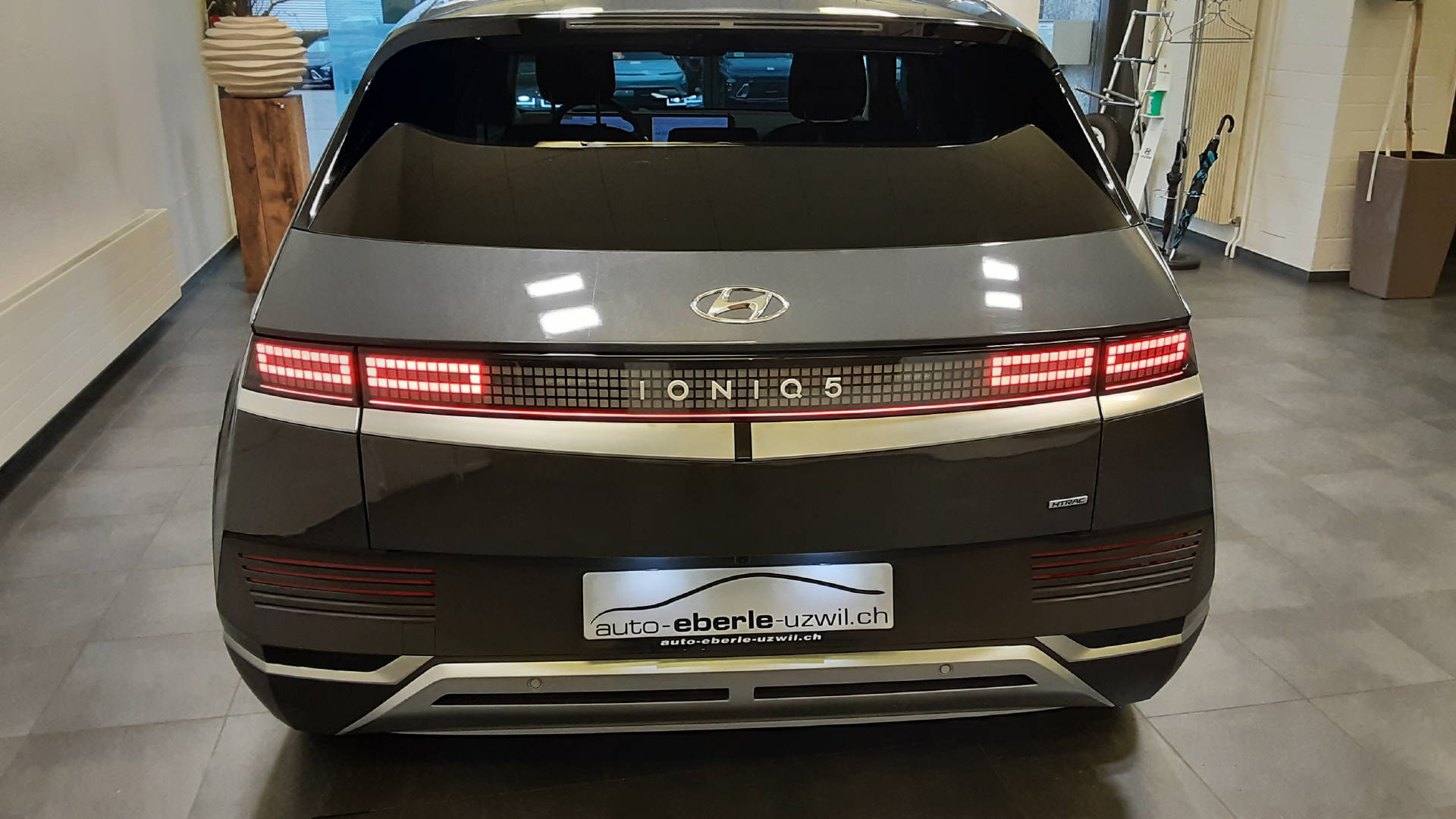 HYUNDAI Ioniq 5 Amplia 4WD-image-4