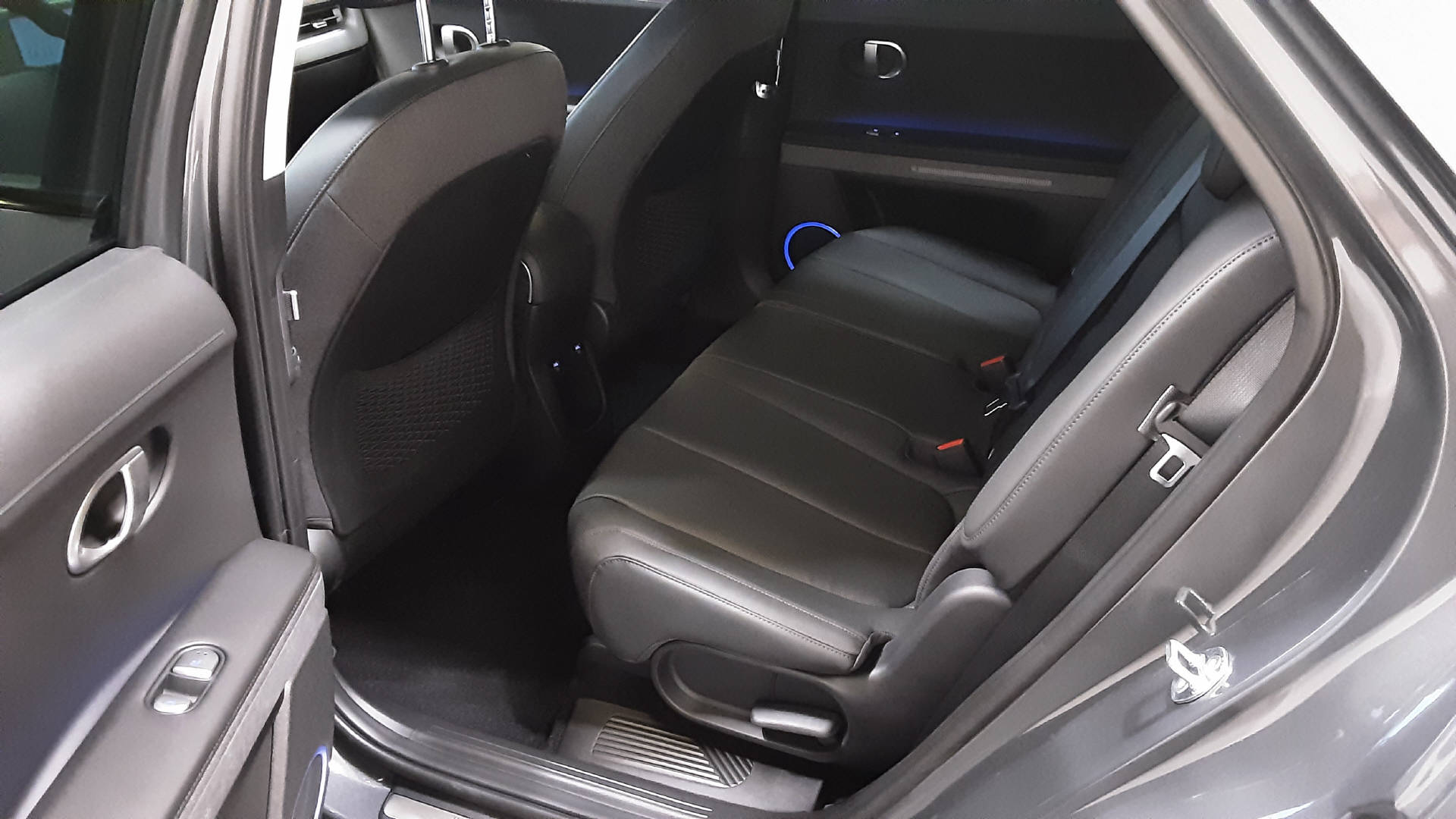 HYUNDAI Ioniq 5 Amplia 4WD-image-5