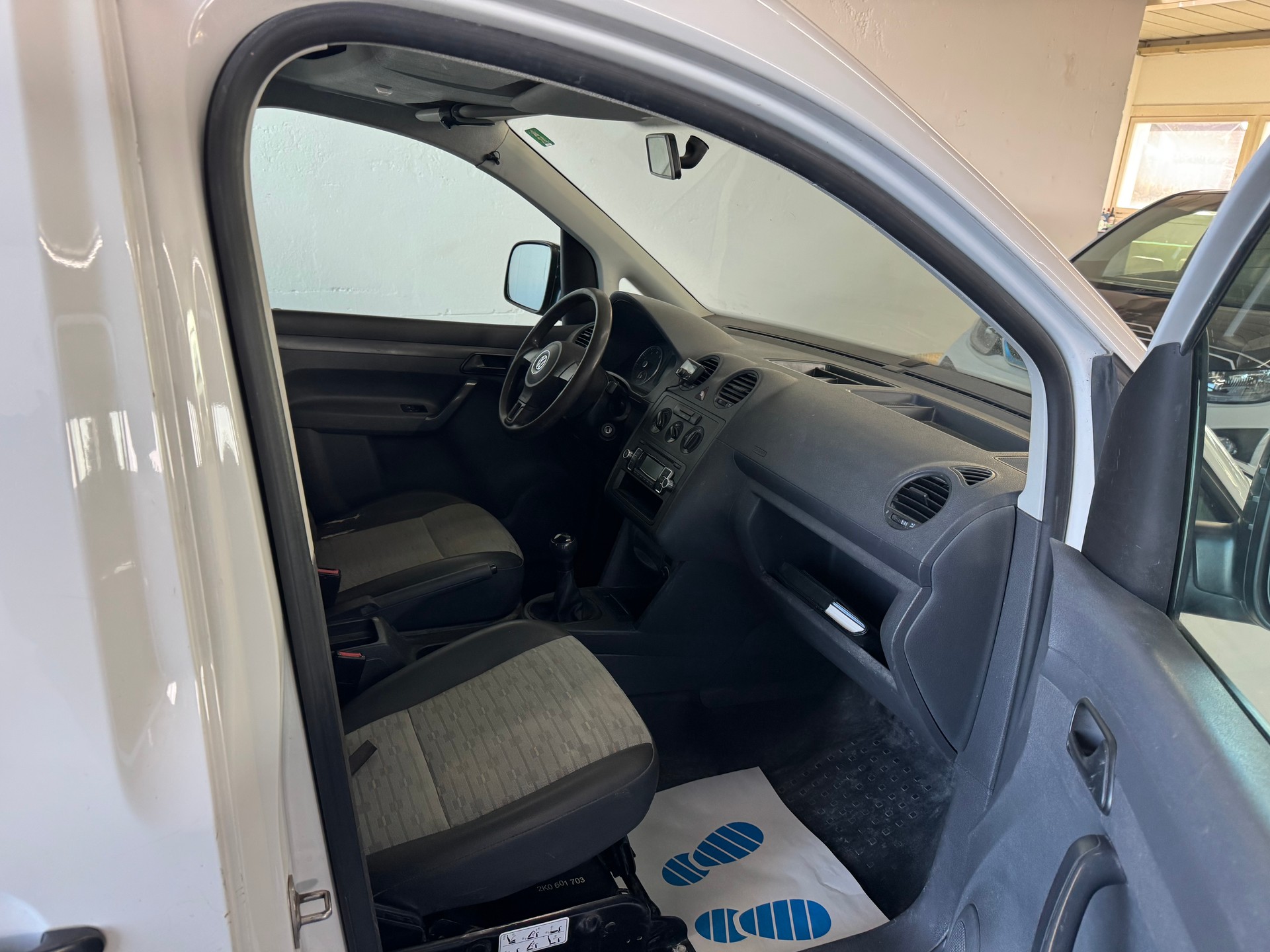 VW Caddy Maxi 1.2 TSI-image-16