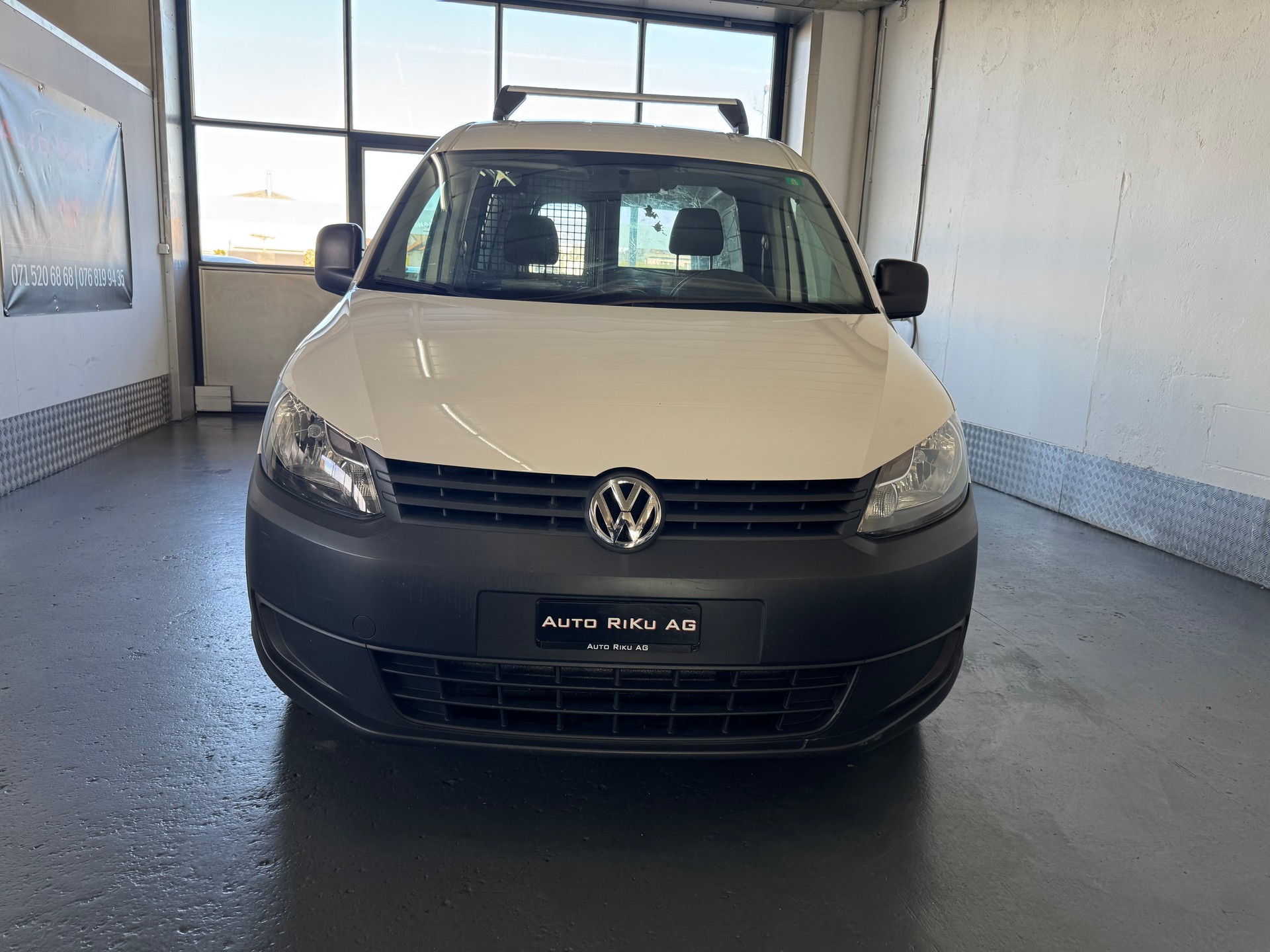 VW Caddy Maxi 1.2 TSI-showroom-element-3