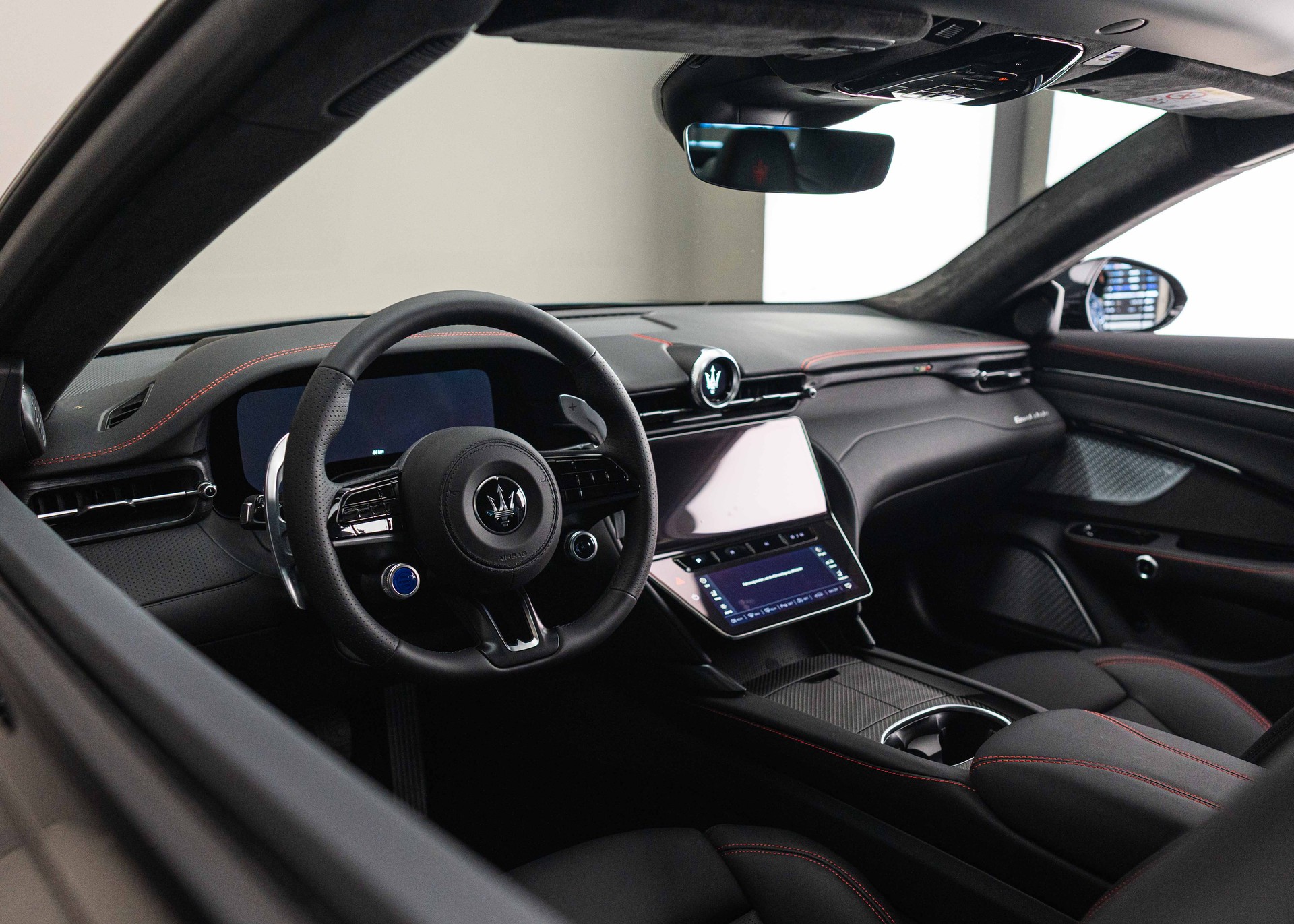 MASERATI GranCabrio Trofeo - 2.99% Leasing-image-12