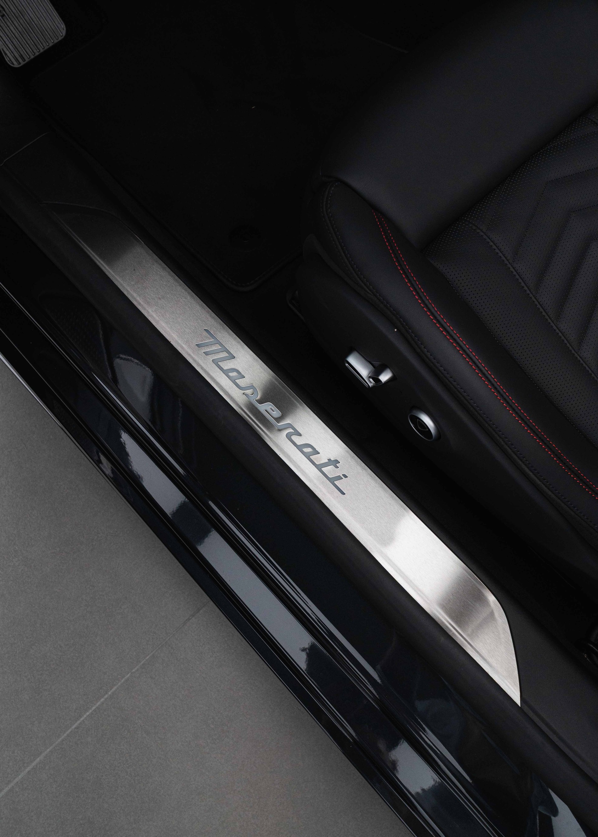 MASERATI GranCabrio Trofeo - 2.99% Leasing-image-11