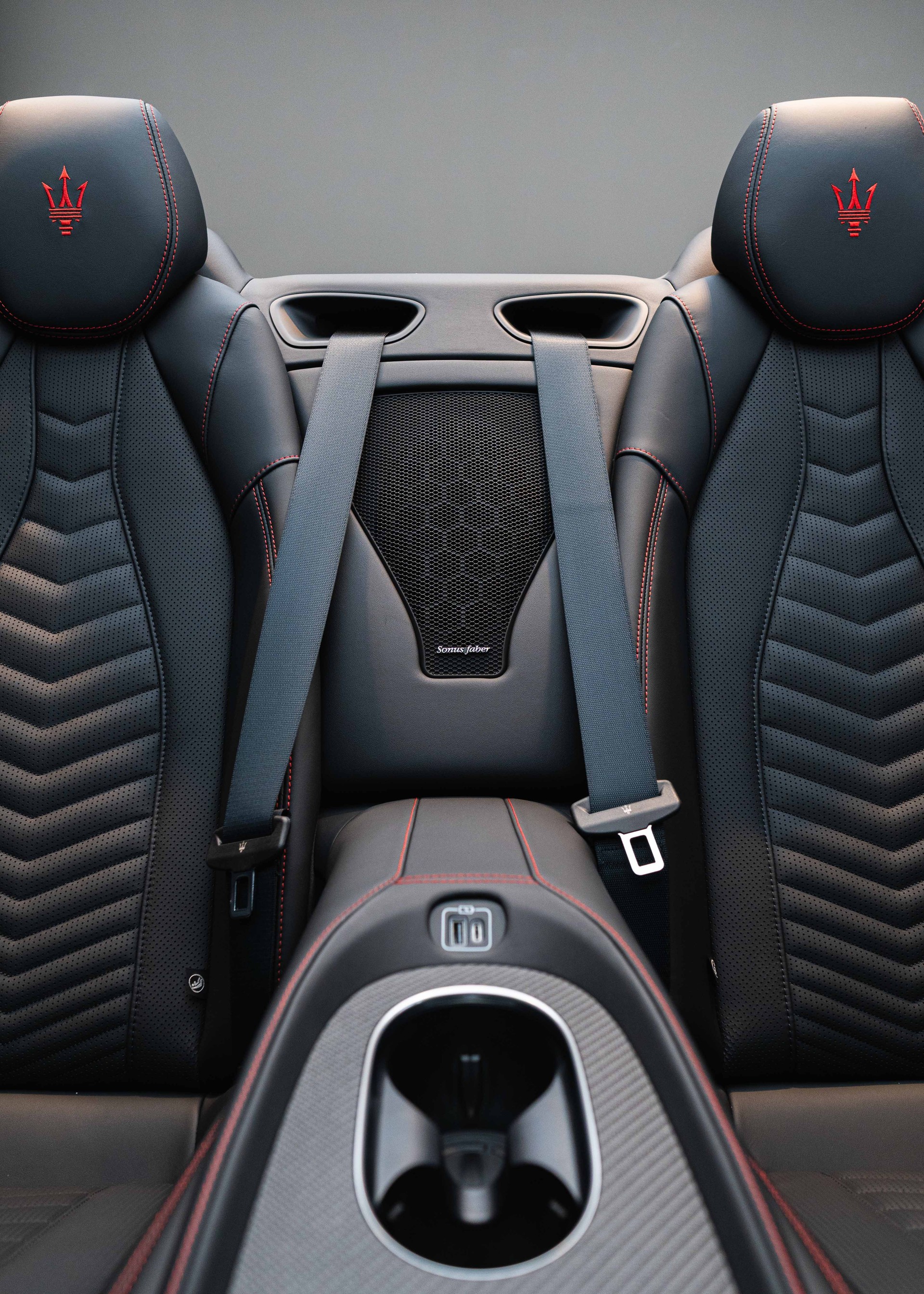 MASERATI GranCabrio Trofeo - 2.99% Leasing-image-18