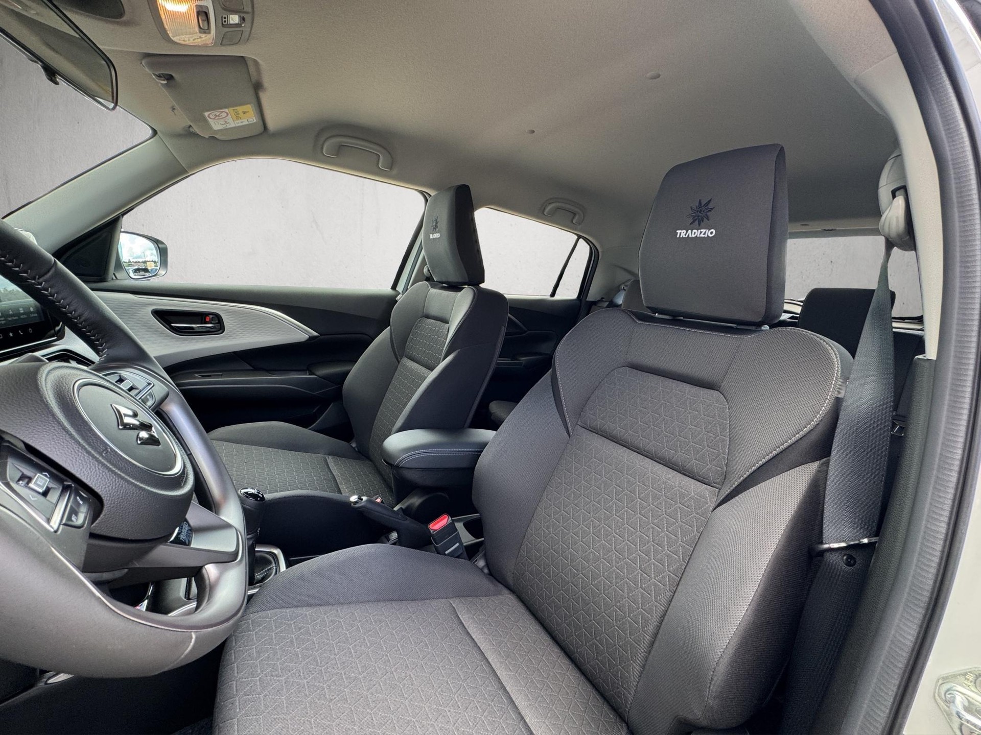 SUZUKI Swift 1.2 Tradizio Top Hybrid 4x4-image-28