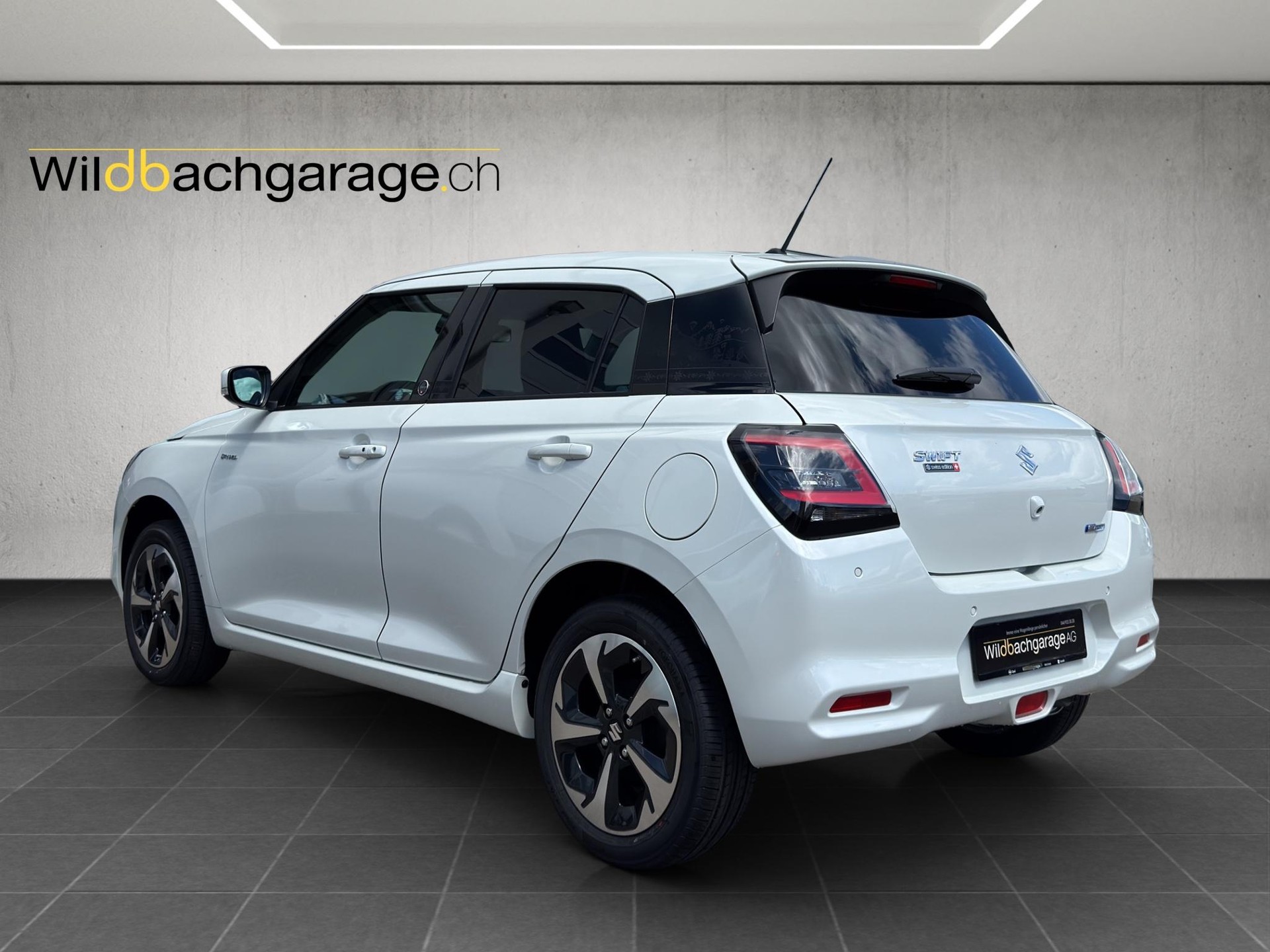 SUZUKI Swift 1.2 Tradizio Top Hybrid 4x4-showroom-element-2