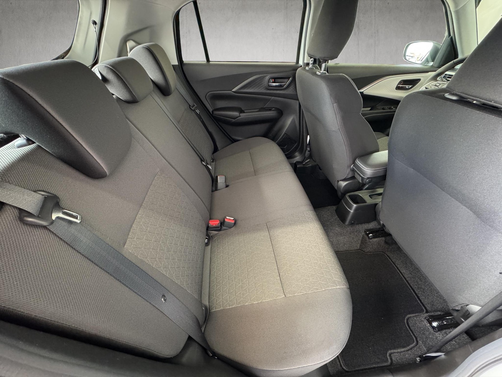 SUZUKI Swift 1.2 Tradizio Top Hybrid 4x4-image-11