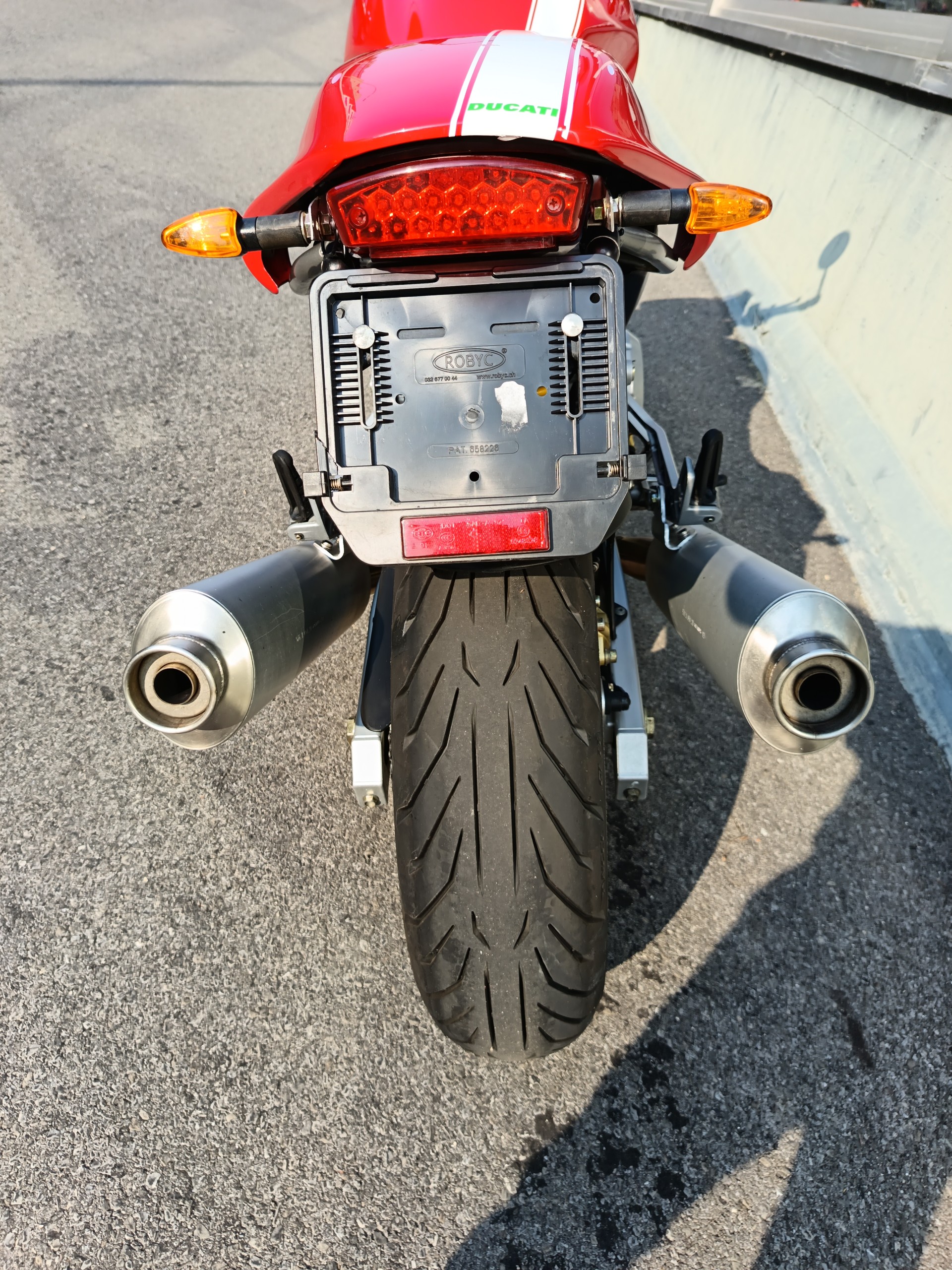 DUCATI Monster 800 i.e.-image-5